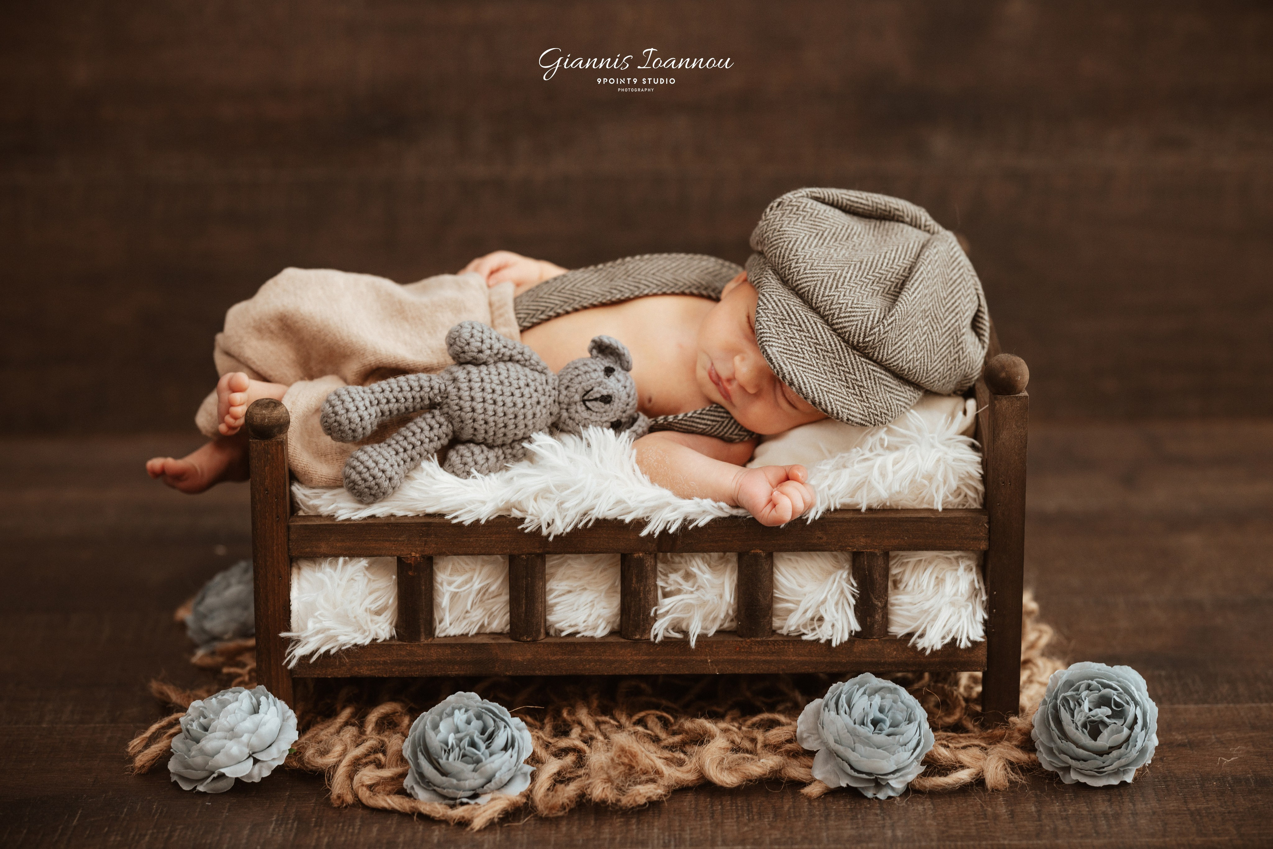 NEWBORN. Giannis Ioannou