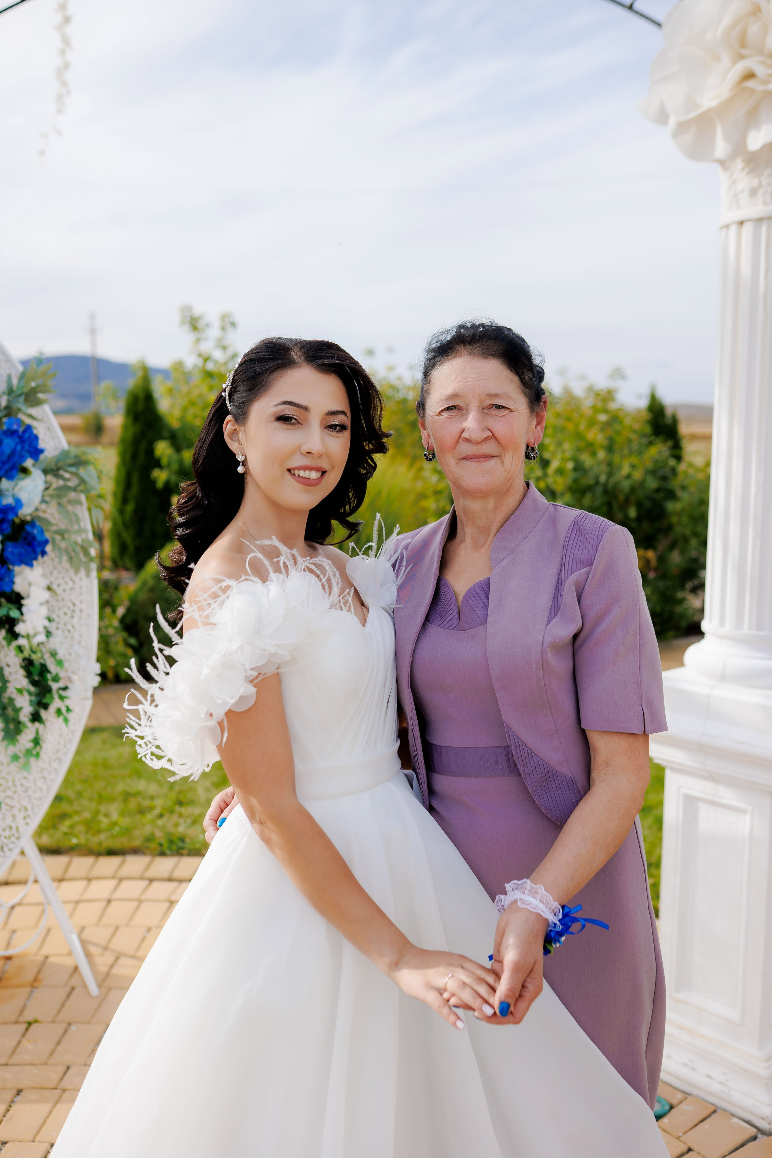 Loredana & Emilian – Ziua Nunții | Videografie - fotografie Botez Suceava, Iași, Botoșani. Servicii foto-video profesionale, pentru momente de neuitat