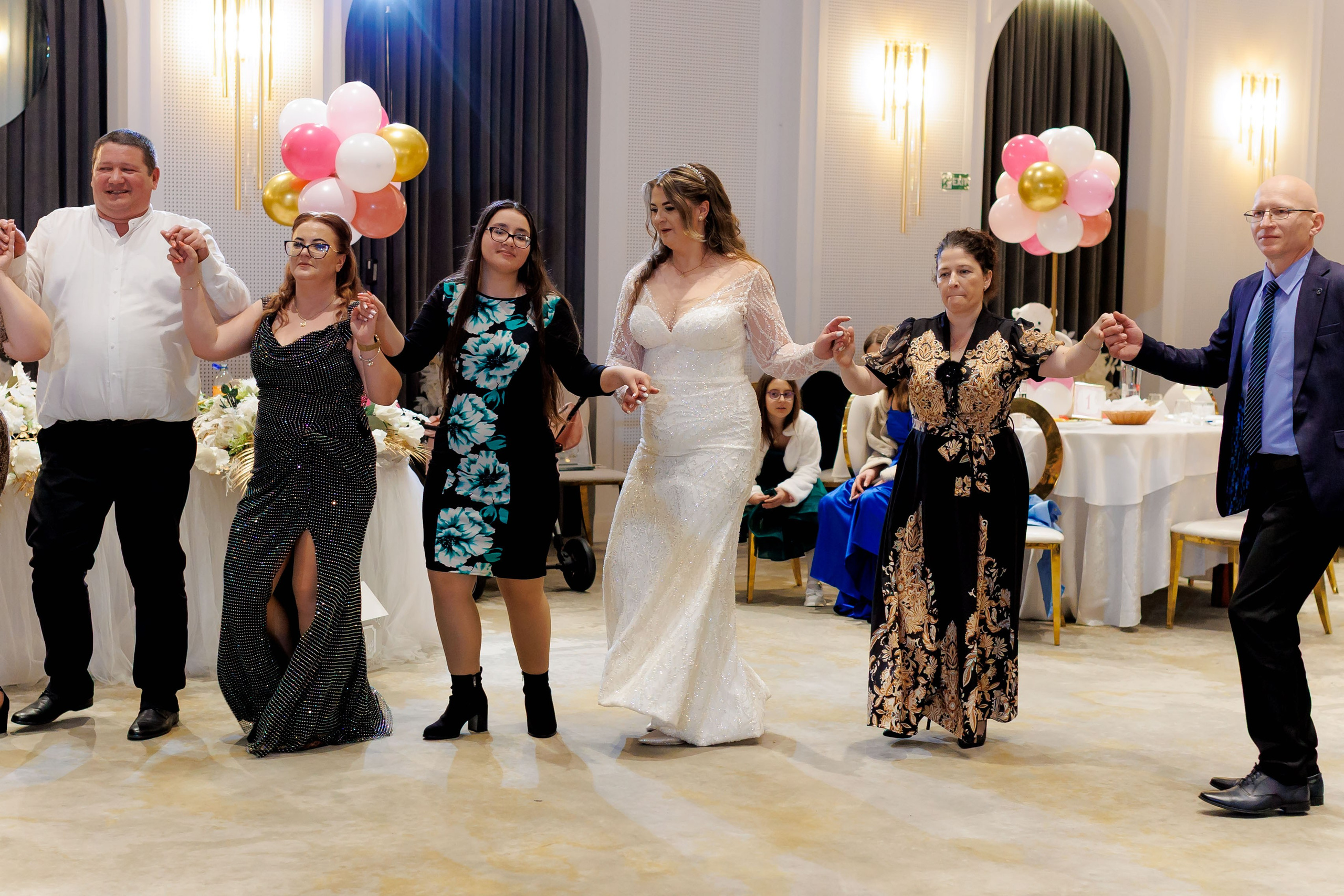 Povestea voastră, regizată de noi |Cristi Turculet Videograf Nuntă Suceava | wedding highlight. Servicii foto-video profesionale, pentru momente de neuitat