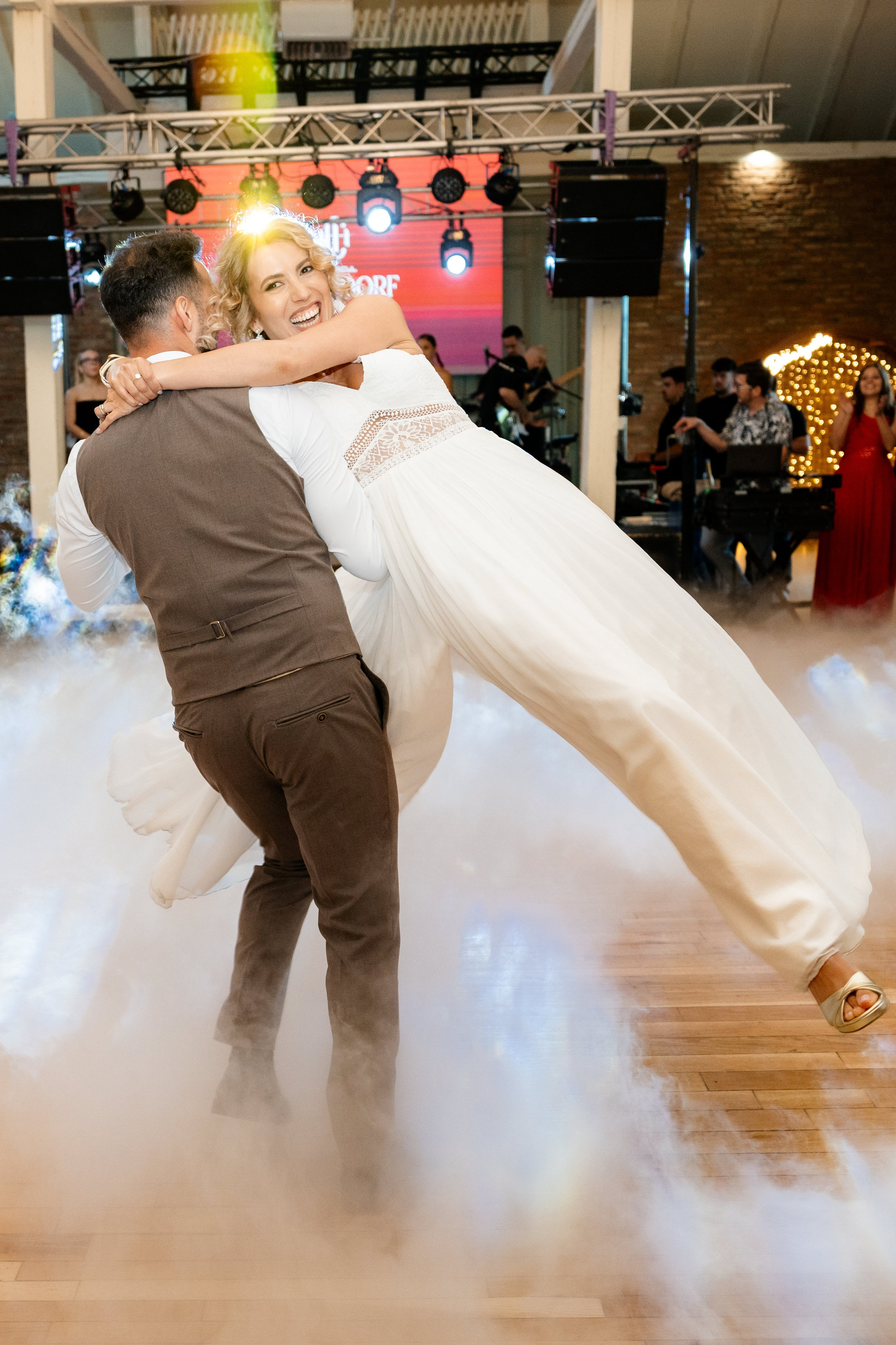 Octavia & Theo. Destination Wedding Photographer Alex Pasarelu