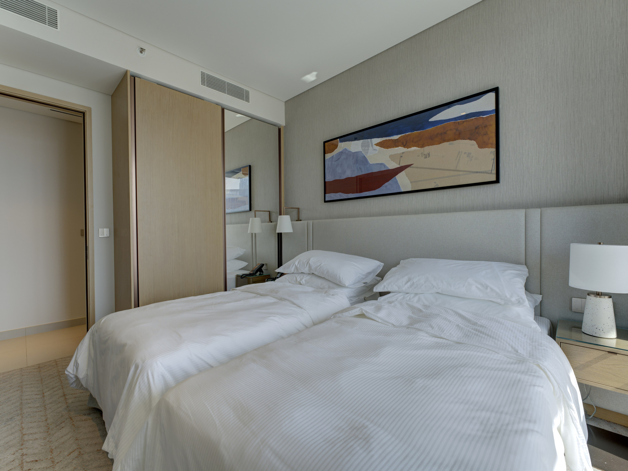 Vida Dubai Mall. Zakhar Leshkov Photo