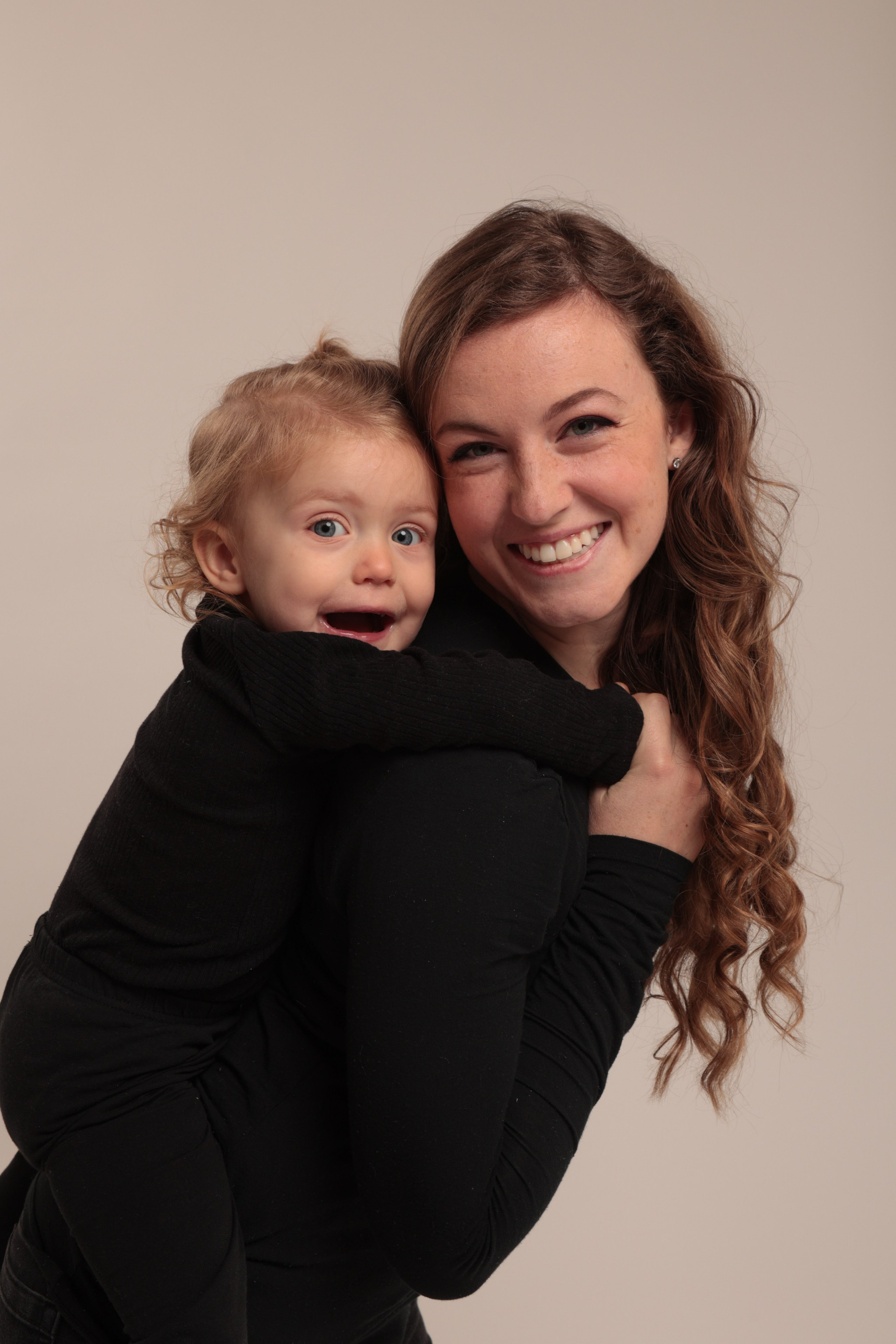 Shelby and Sophie. Photographer in Milan |Mila Pro Photo