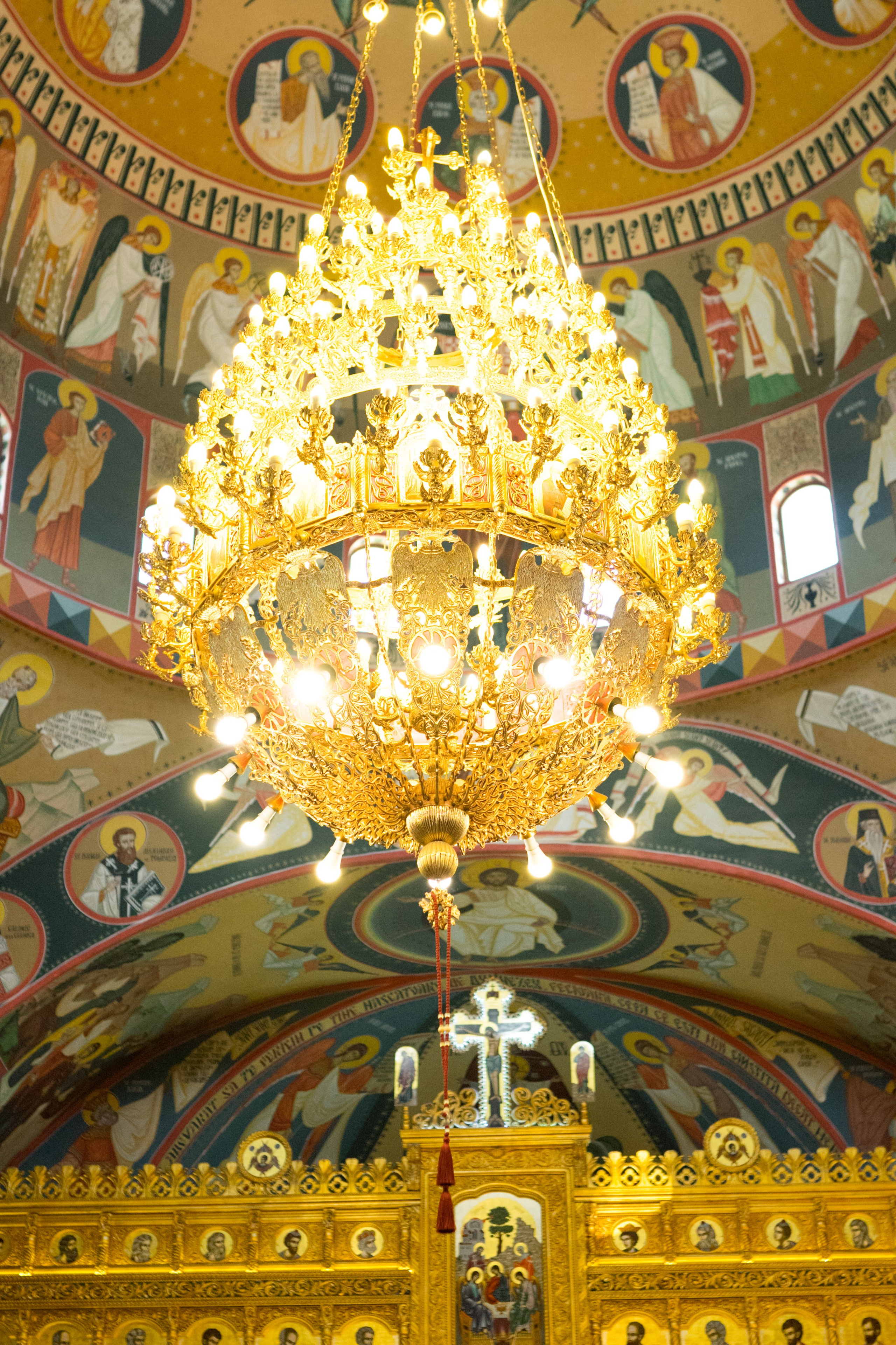 Fotografie de Eveniment Brașov: Povești Vizuale | Mădălina Beda. Madalina Beda- Artist vizual, fotograf, doula la nastere, consultant babywearing Brasov si in toata tara