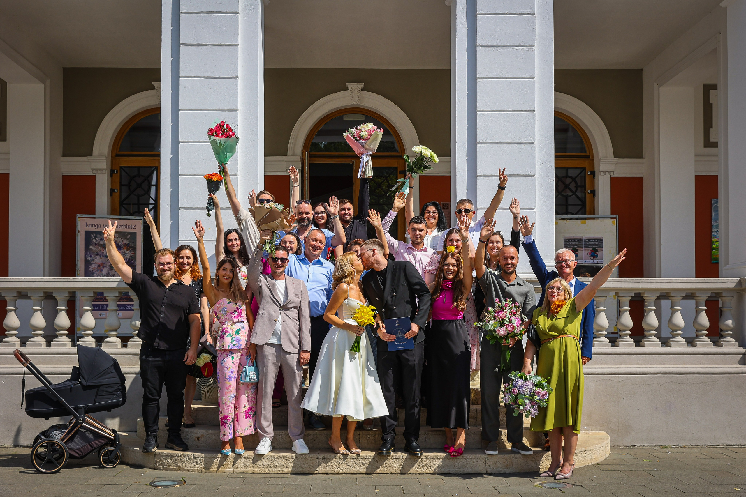 Bianca & Daniel — o nuntă de vară în Cluj, între natură și eleganță. Rares Bucur is a professional wedding photographer based in Cluj-Napoca, Romania, specializing in wedding photography