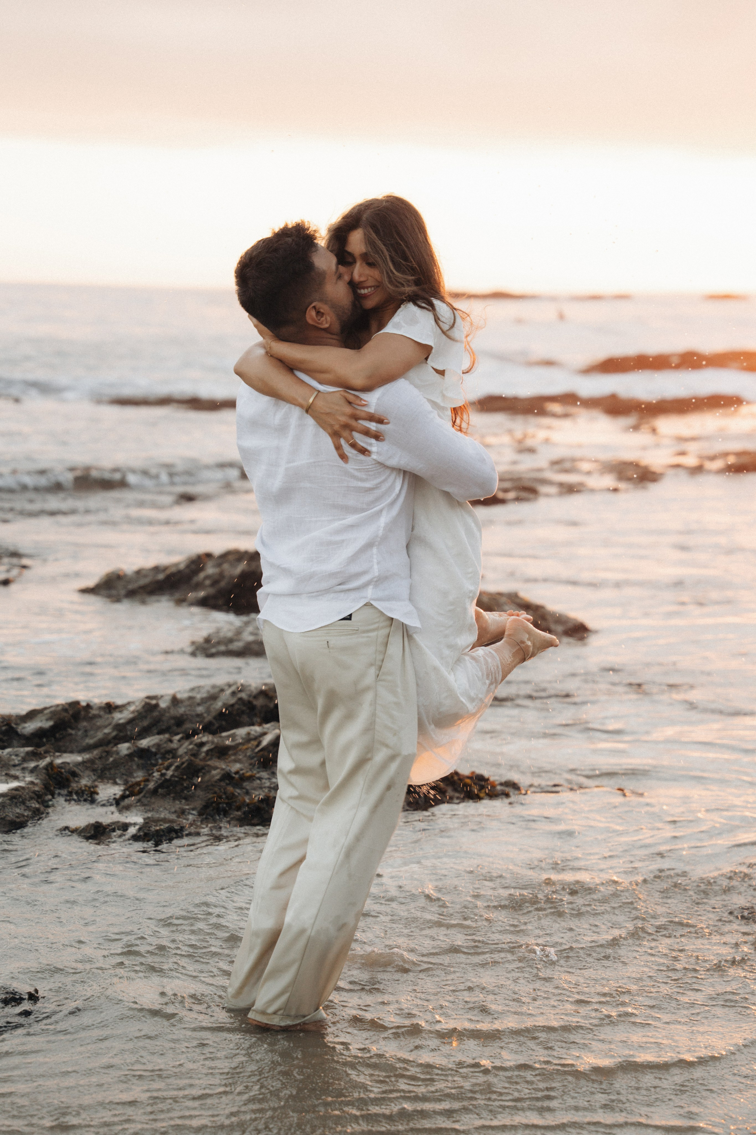 Crystal Cove Couple photographer. Love story photography in Santa Monica. Elopement photography. Engagement photographer. Proposal Photographer.  Santa Monica Wedding Photographer. Santa Monica Elopement Photographer. Newport Beach Couples photographer. Laguna Beach Couple Photographer. Crystal Cove Proposal. Laguna Beach engagement Photos