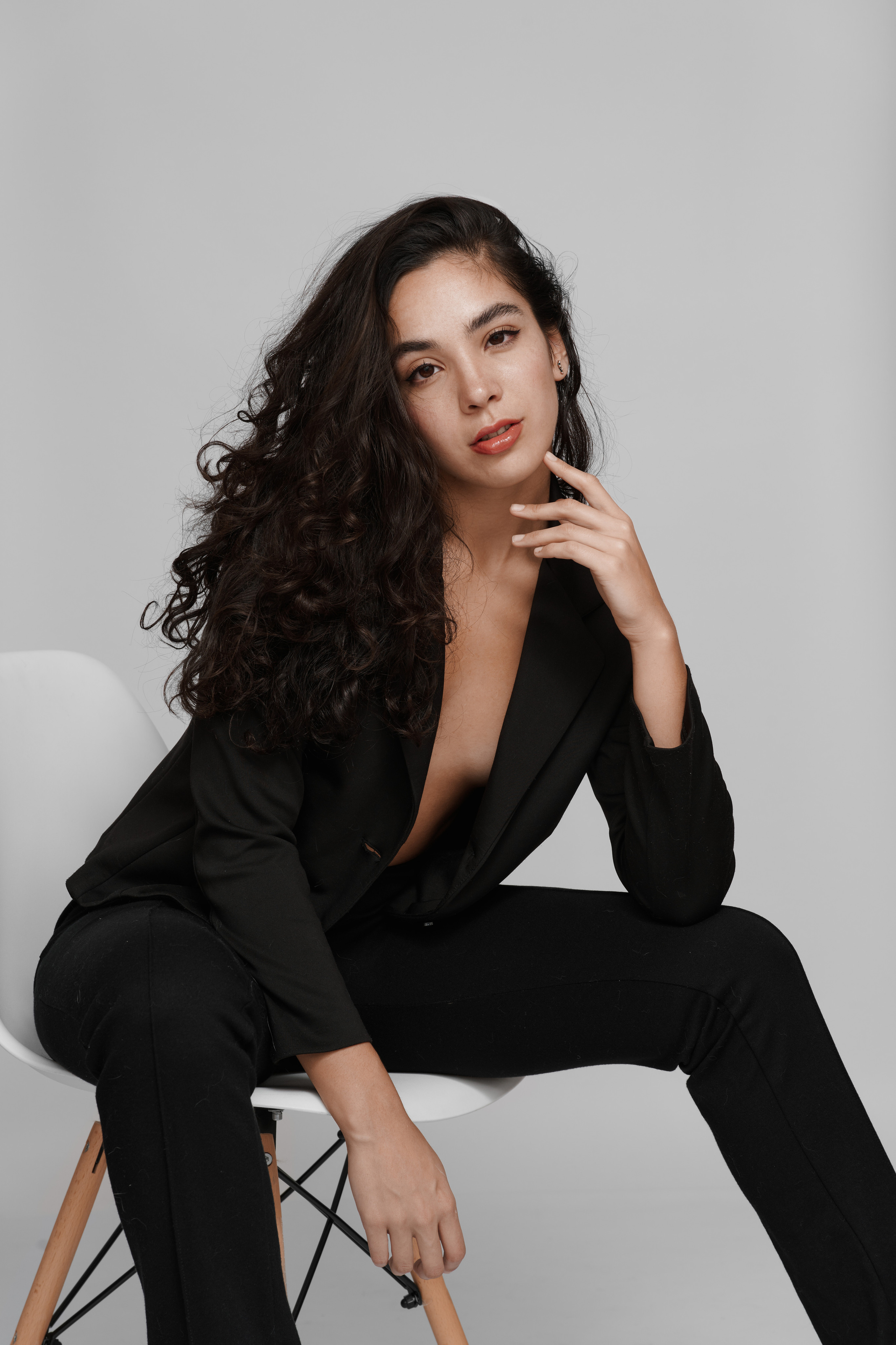 Model tests. Fashion, portrait, interior photography. Valencia, Spain. Dmitry Ivanov. Retrato, fotos de interiores