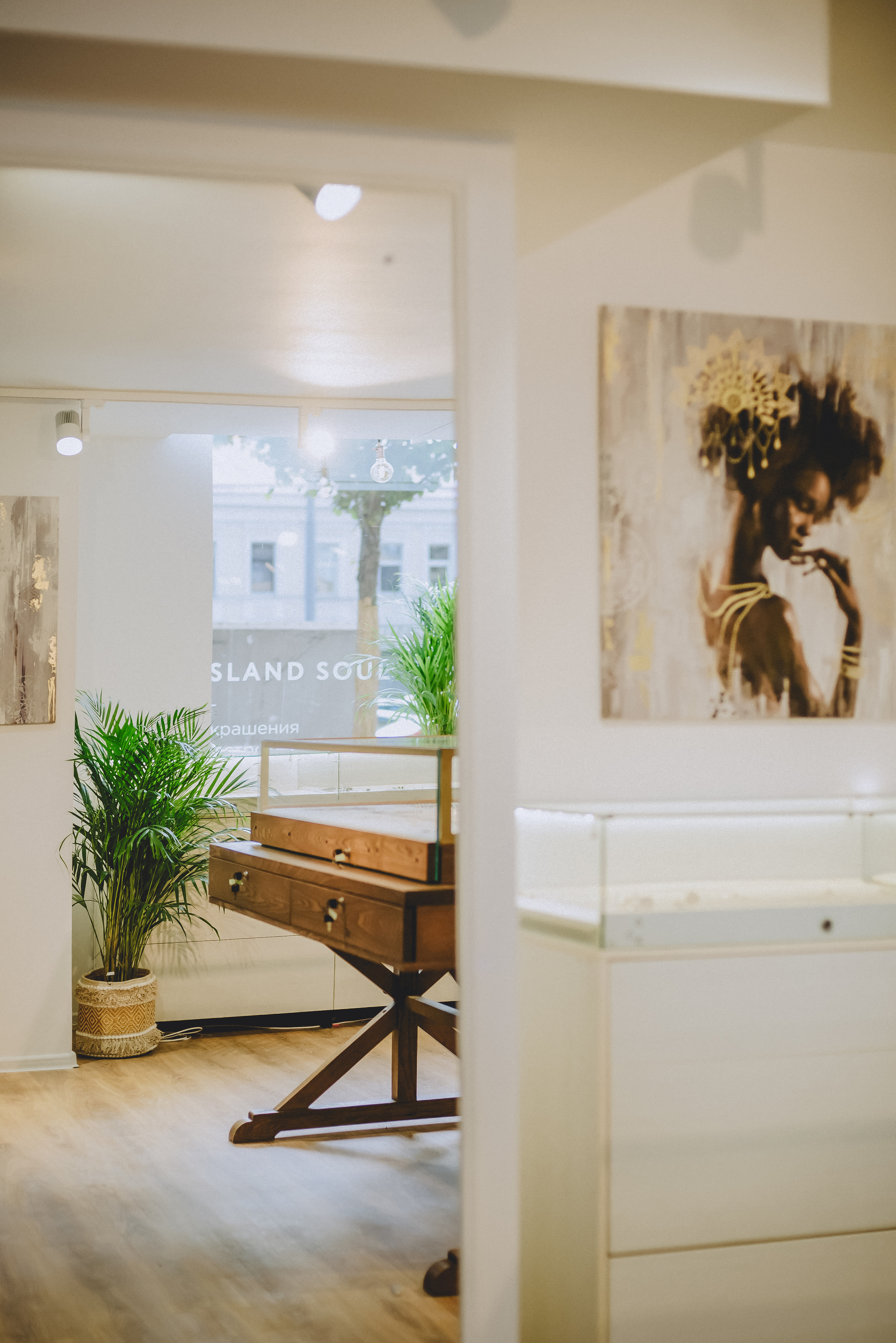 Island soul joaillerie. Overture de la boutique. Photographe lifestyle à Paris