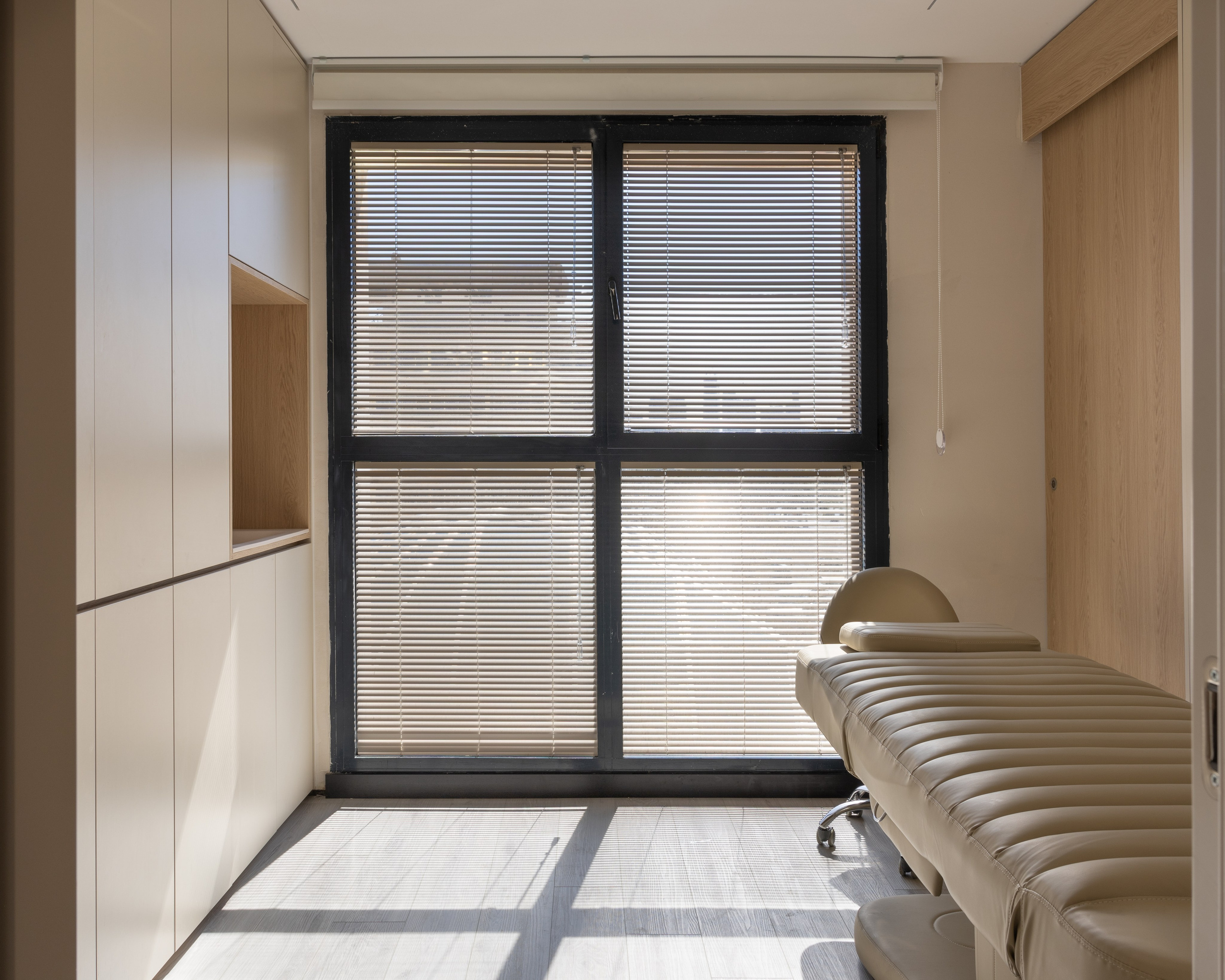 Clinica “Pola”. Project by Hezi Bar Daviv. Tel Aviv. Interior Photography & Video in Israel