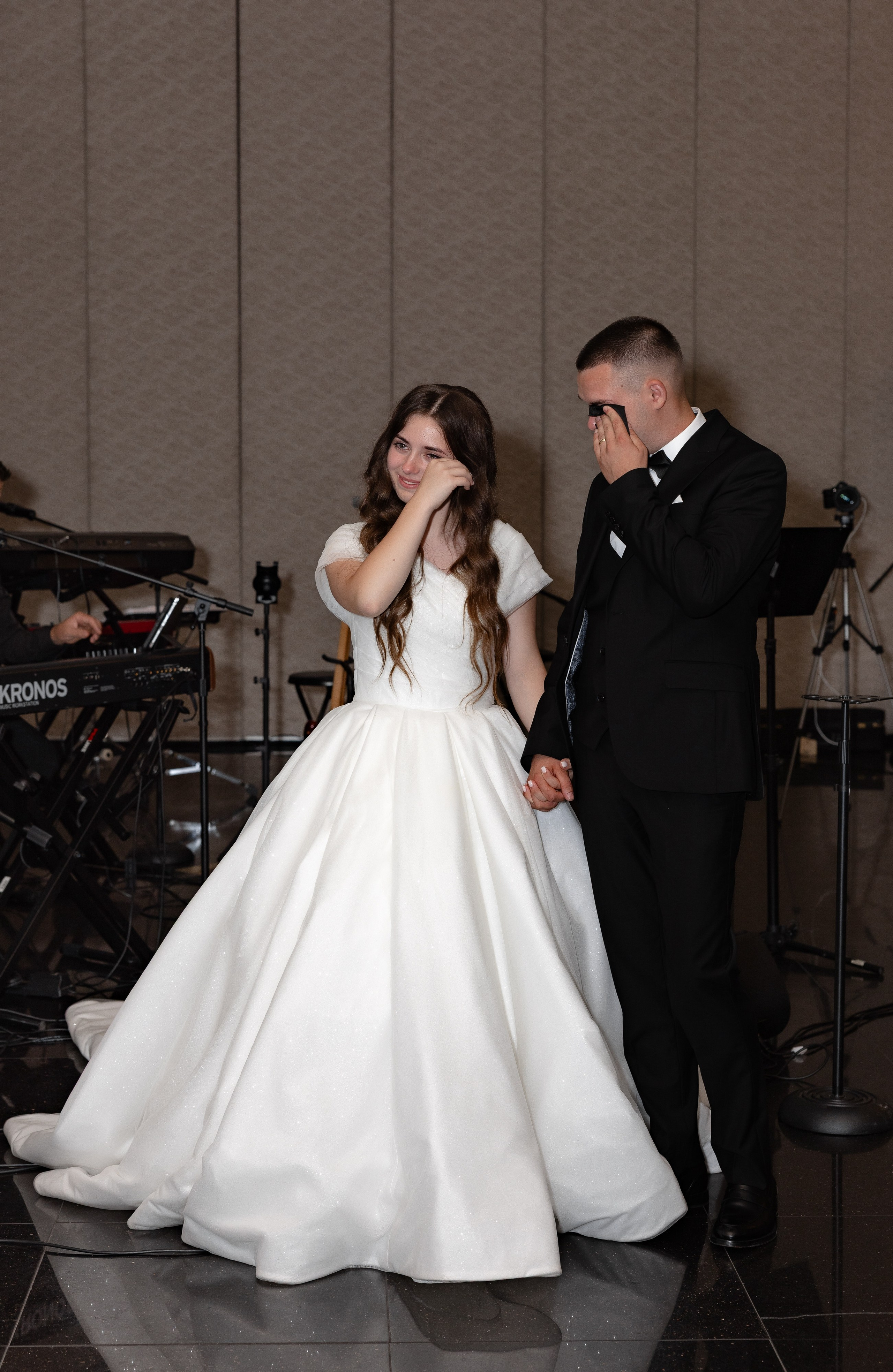 Vitalii and Diana. Massachusetts. Photographer Anastasia Nagibina