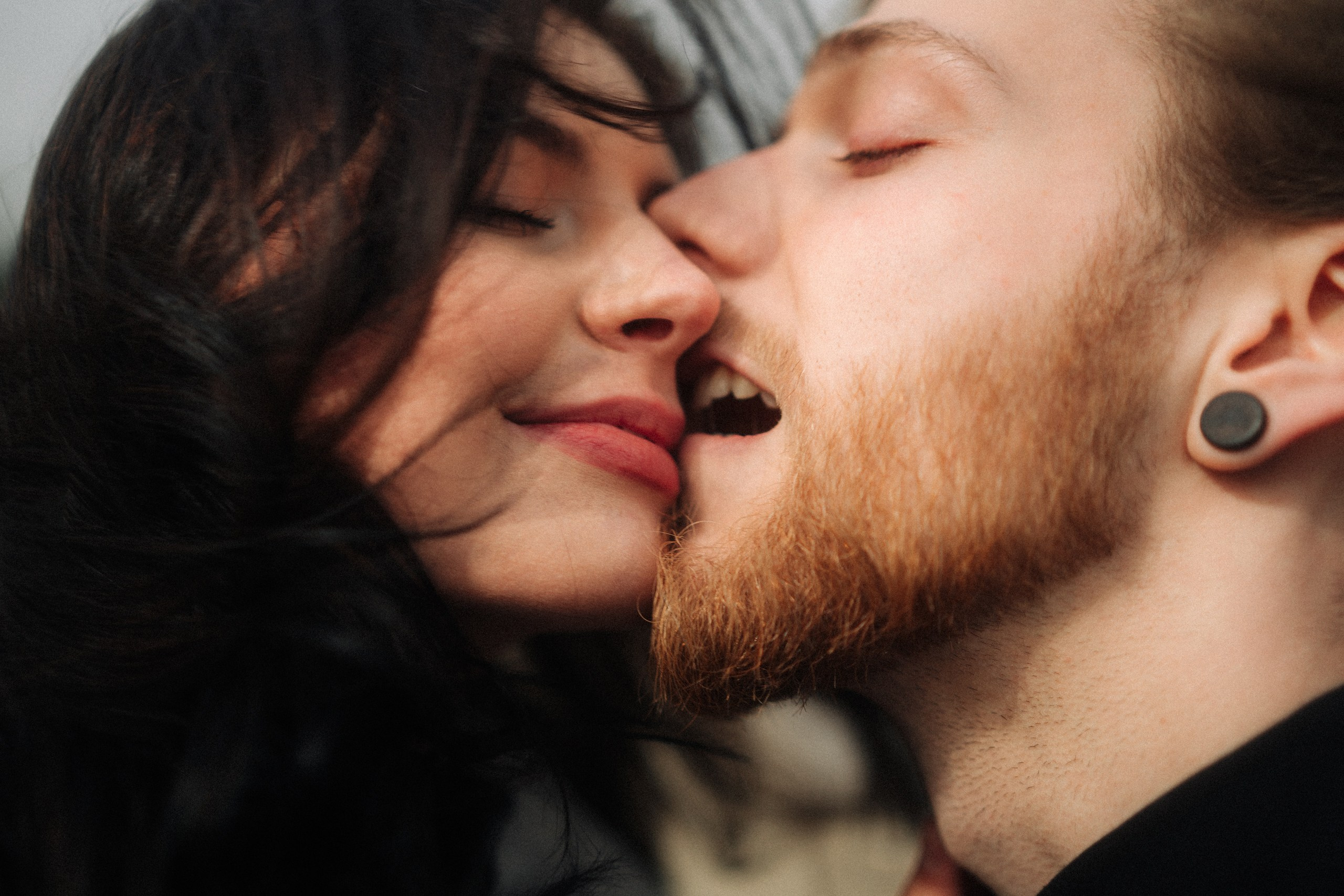 In Anticipation of Summer. Couple and Family Photographer in Tallinn, Sasha Kaloshin