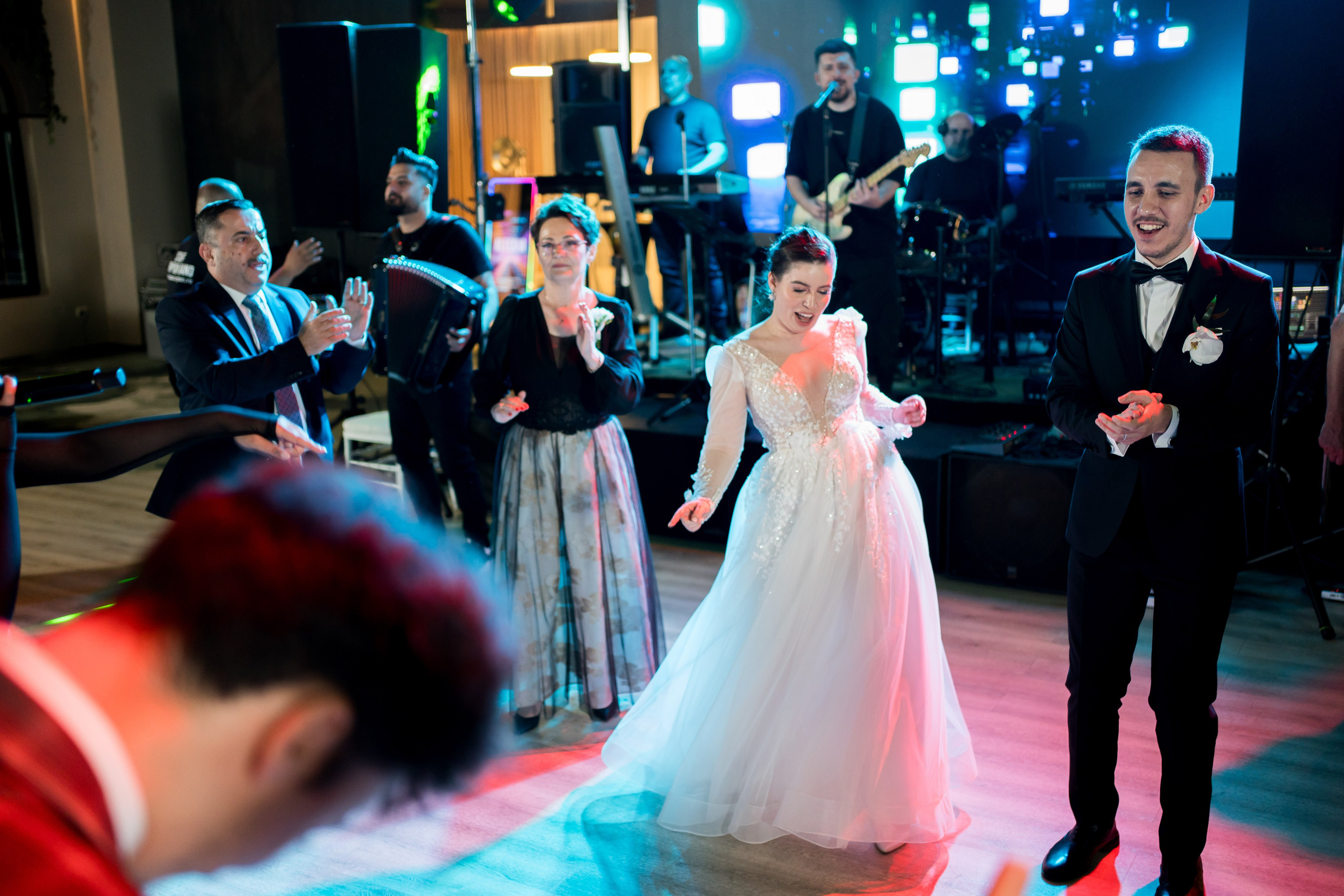 PARTY. Gabriel Florea — Fotograf nuntă București