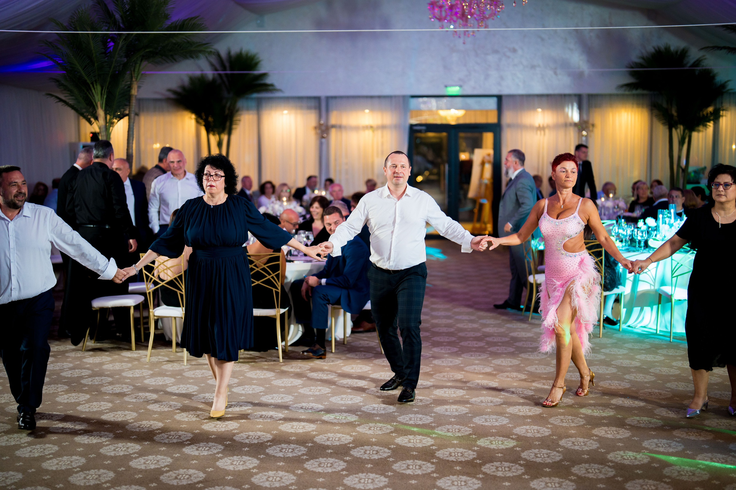 PARTY. Gabriel Florea — Fotograf nuntă București