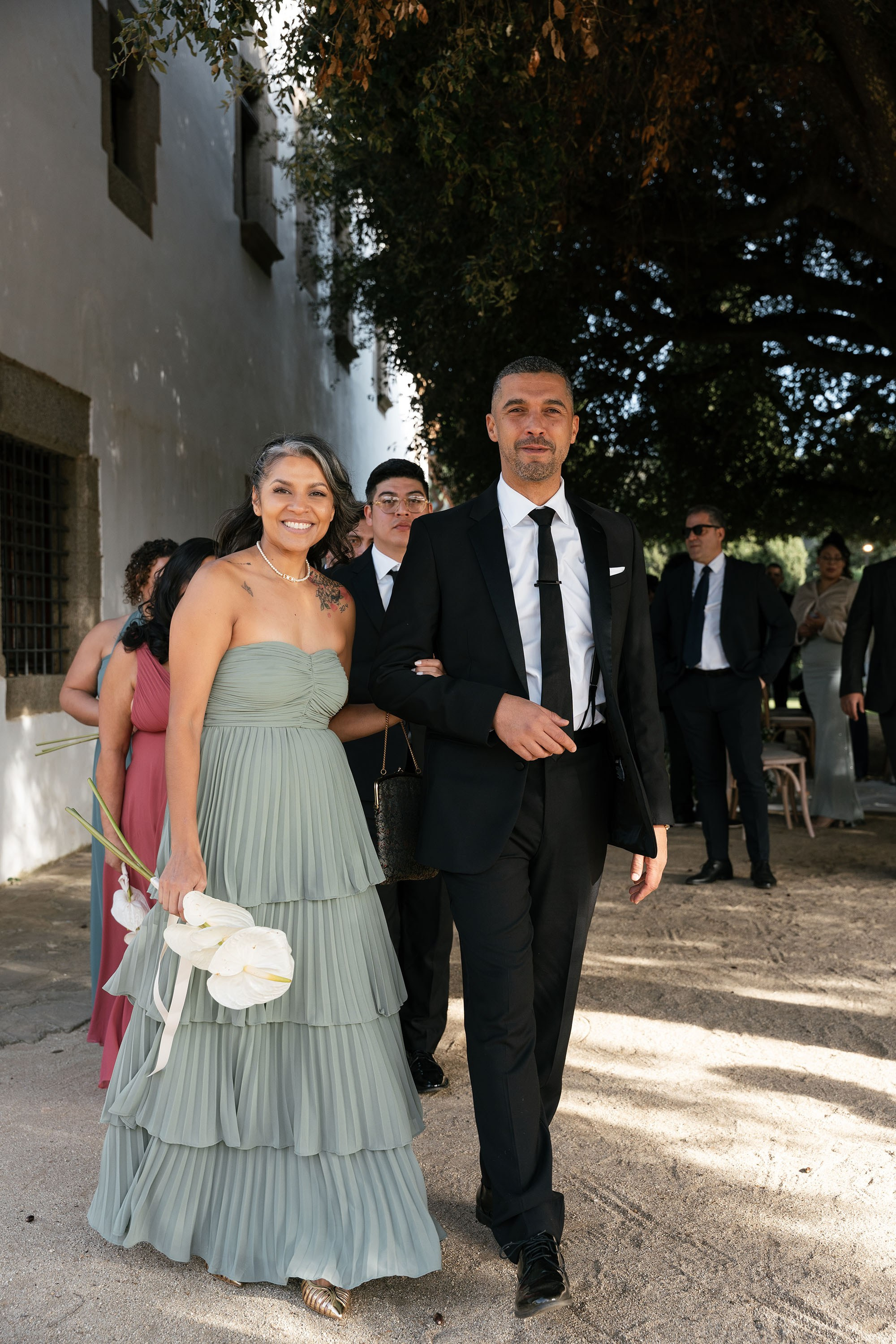 Donielle and Edwin. Fotógrafos de bodas de destino y creadores de contenido con base en España