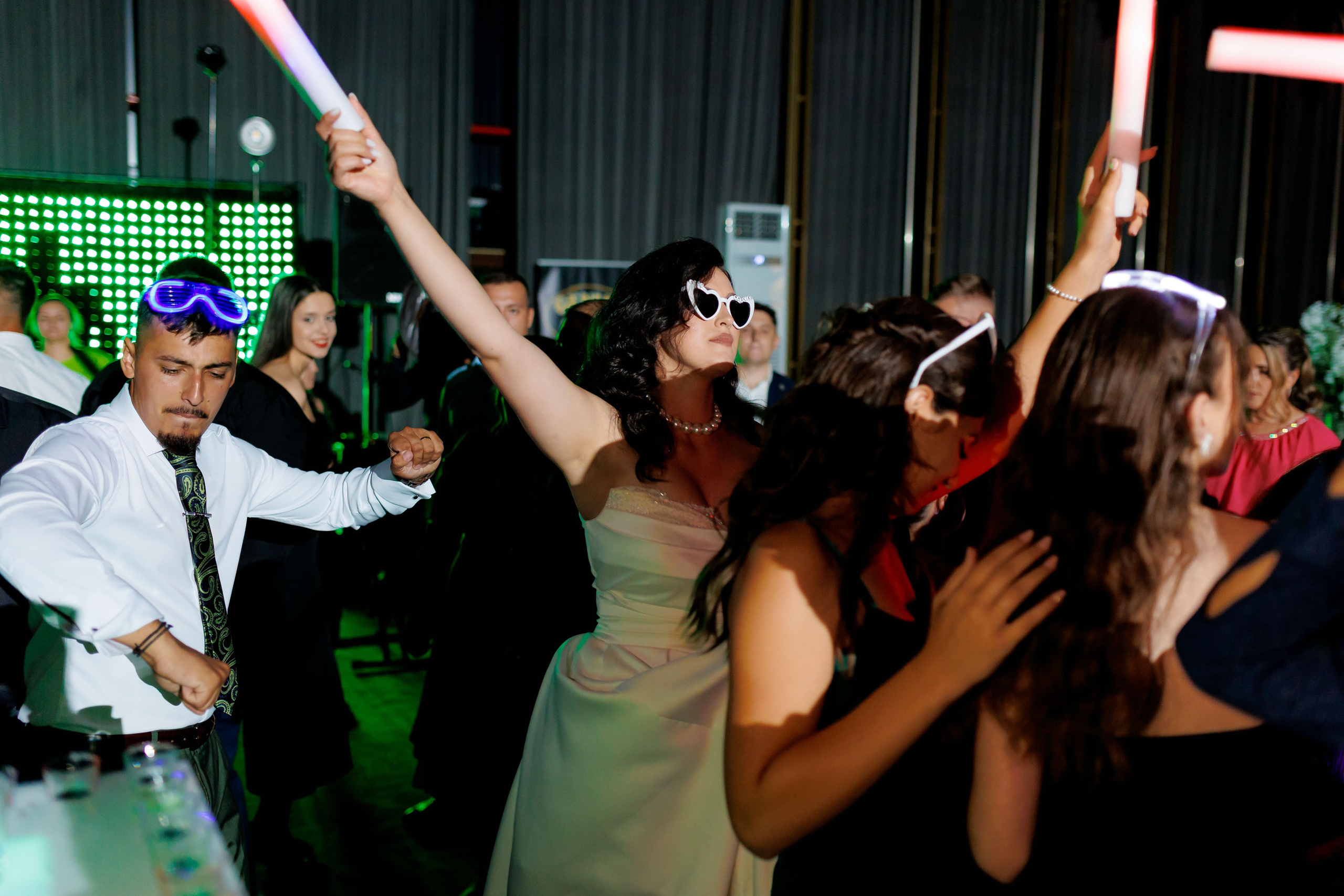 Nunta Nicoleta & Răzvan | Fotografie & Videografie Profesională. Servicii foto-video profesionale, pentru momente de neuitat