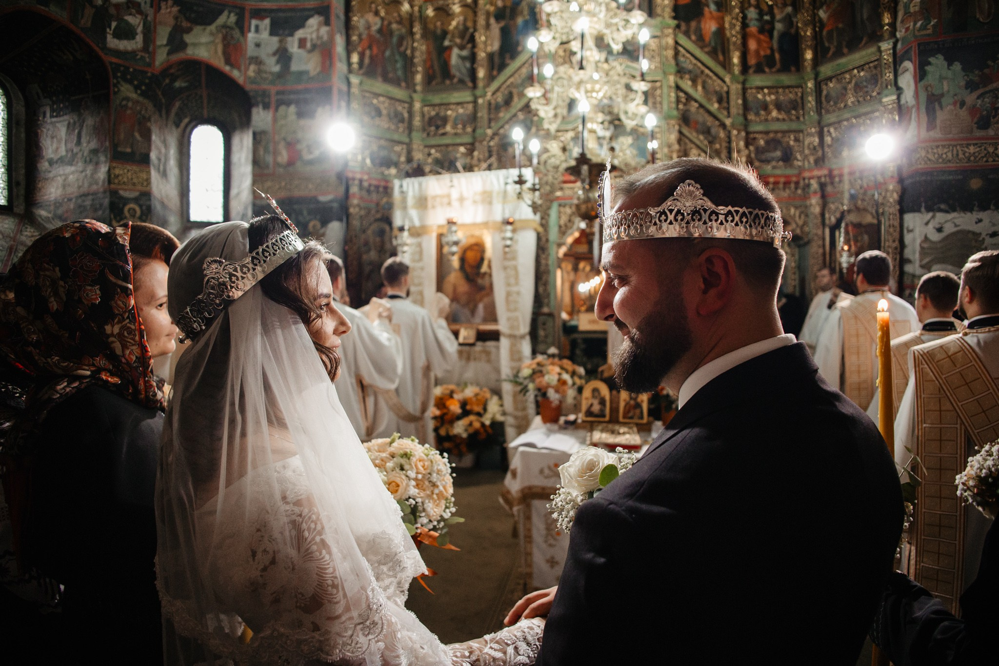 Nunta de Poveste la Sucevița: Cristi și Andreea. Servicii foto-video profesionale, pentru momente de neuitat