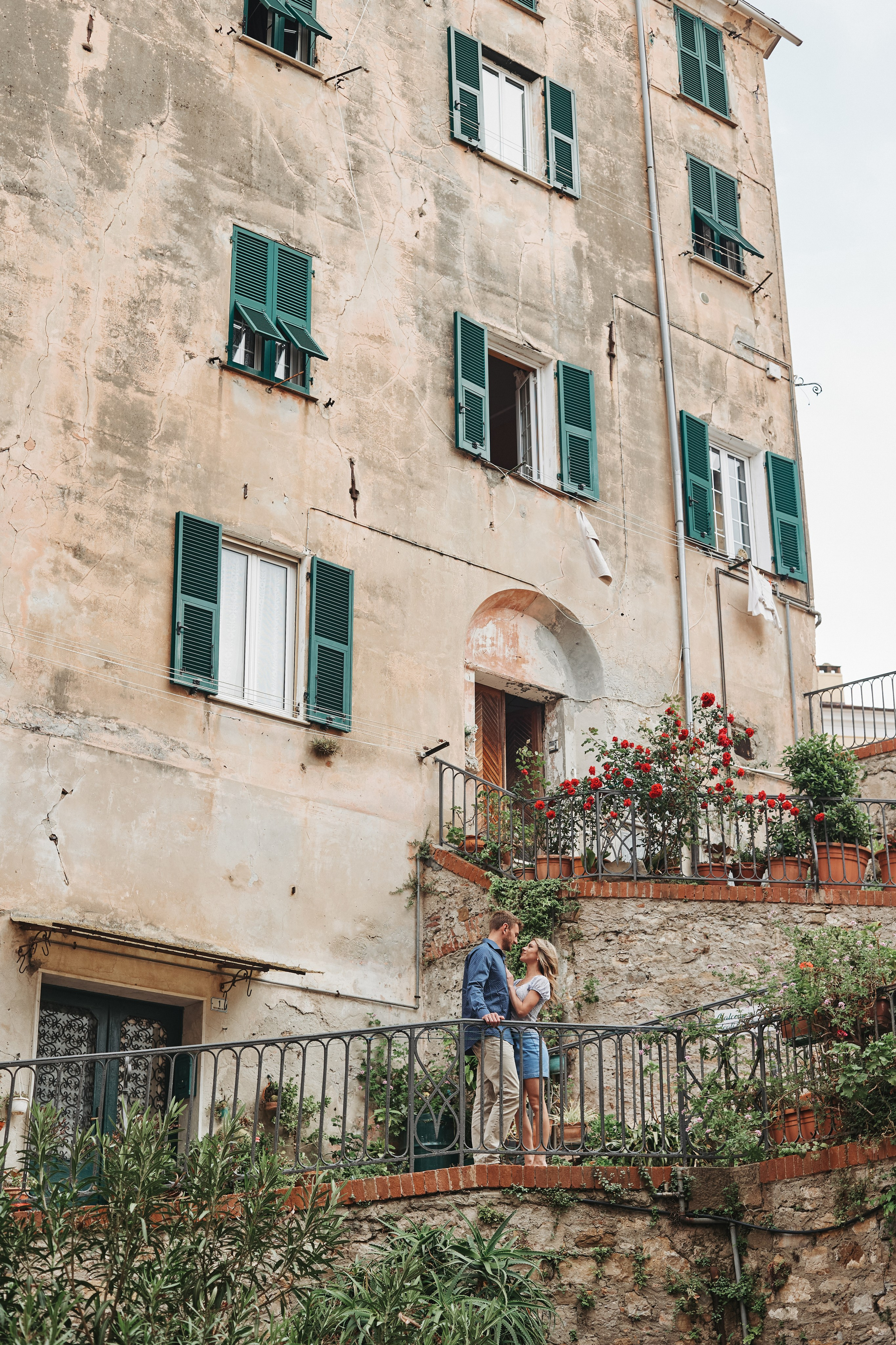 Jordan&Sam. Amazing photo session at a time convenient for you. Y