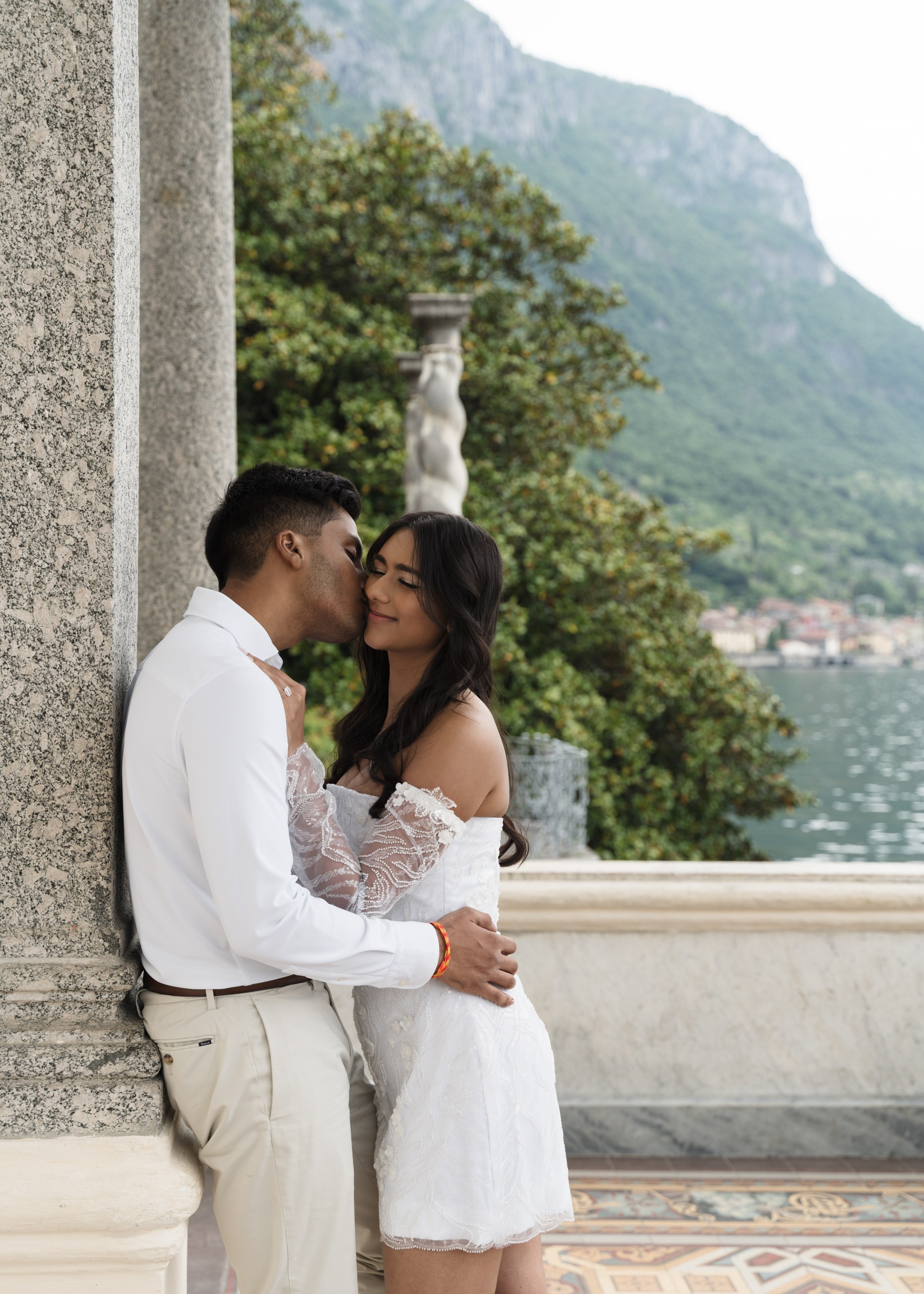 Villa Monastero Secret Proposal. Proposal Photographer in Lake Como