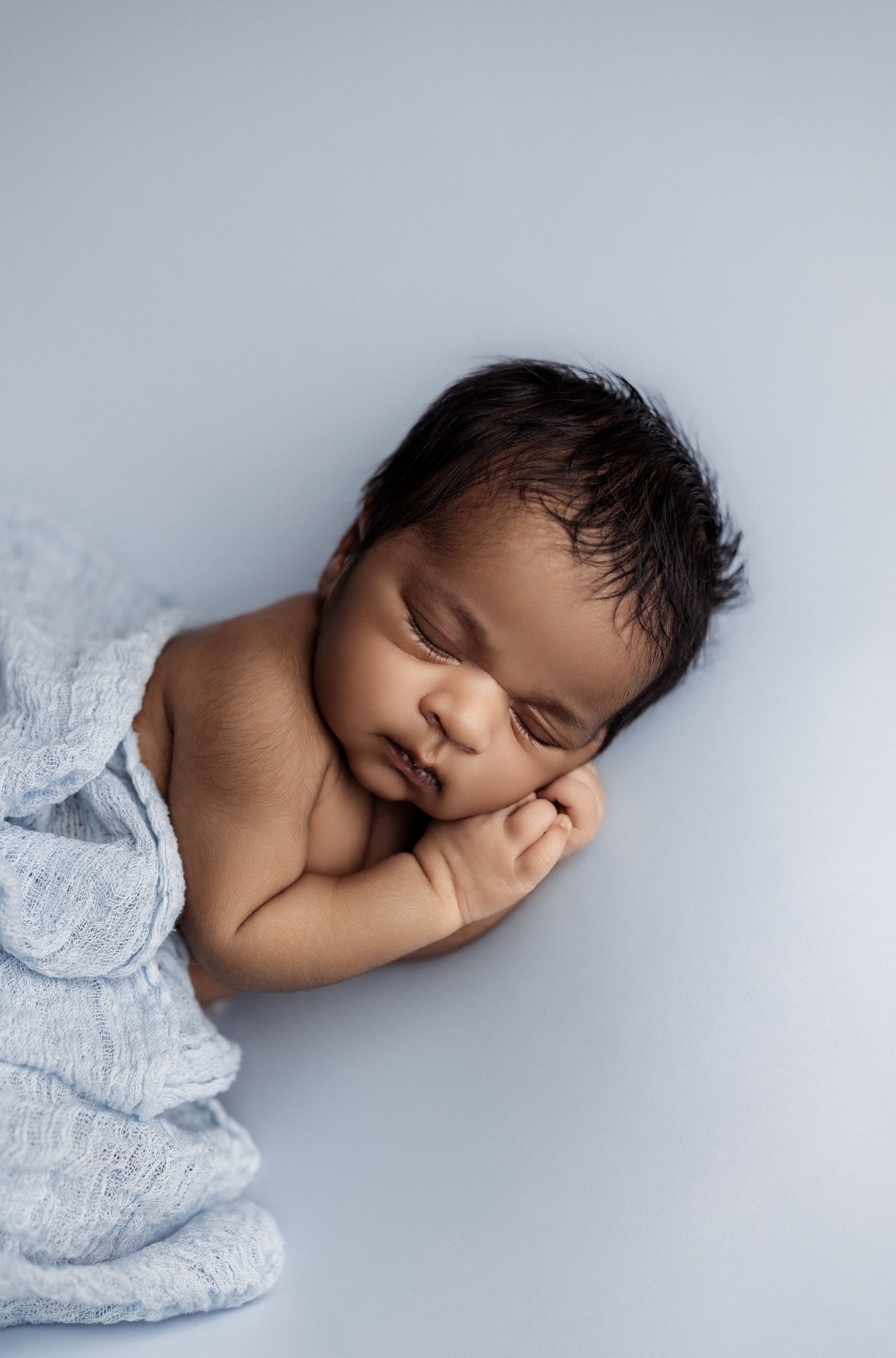 Newborn Classic. Newborn, kids, family photographer based near Zurich, Switzerland