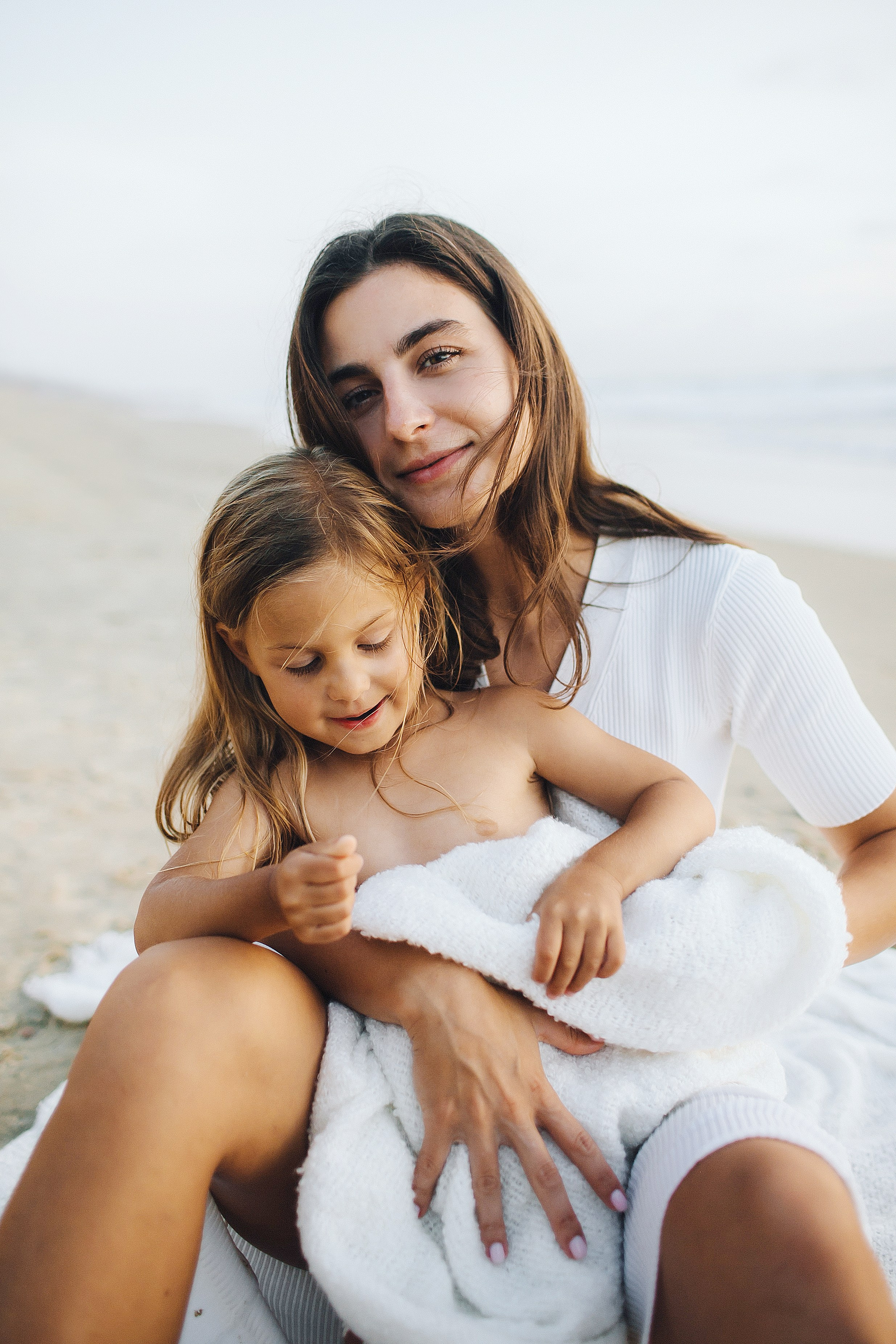 Bat Yam beach. Family photographer in Israel