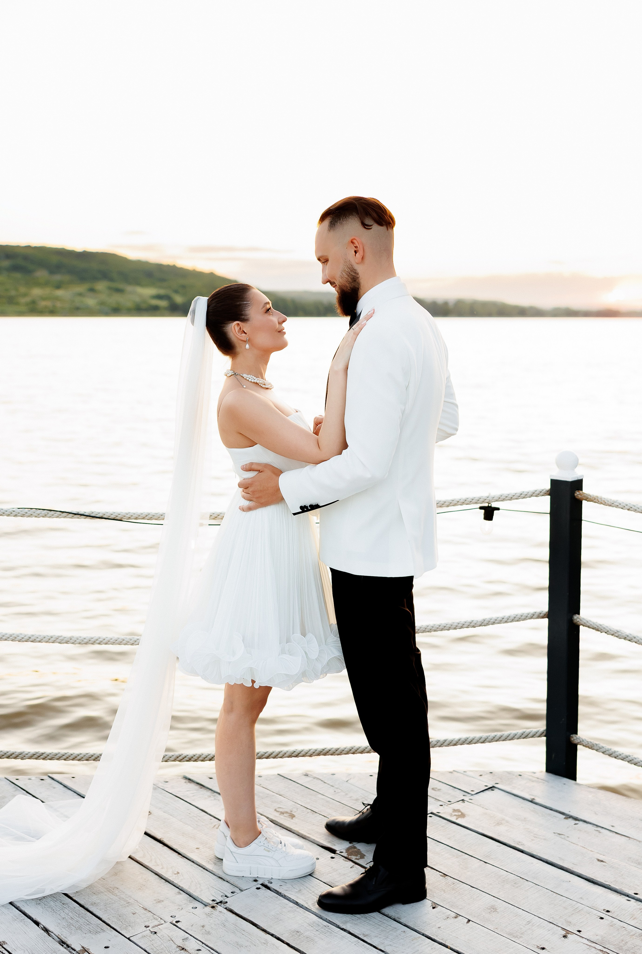 Florin & Corina — Complexul Turistic Costesti — Wedding Day. Servicii Foto și Video 067188353