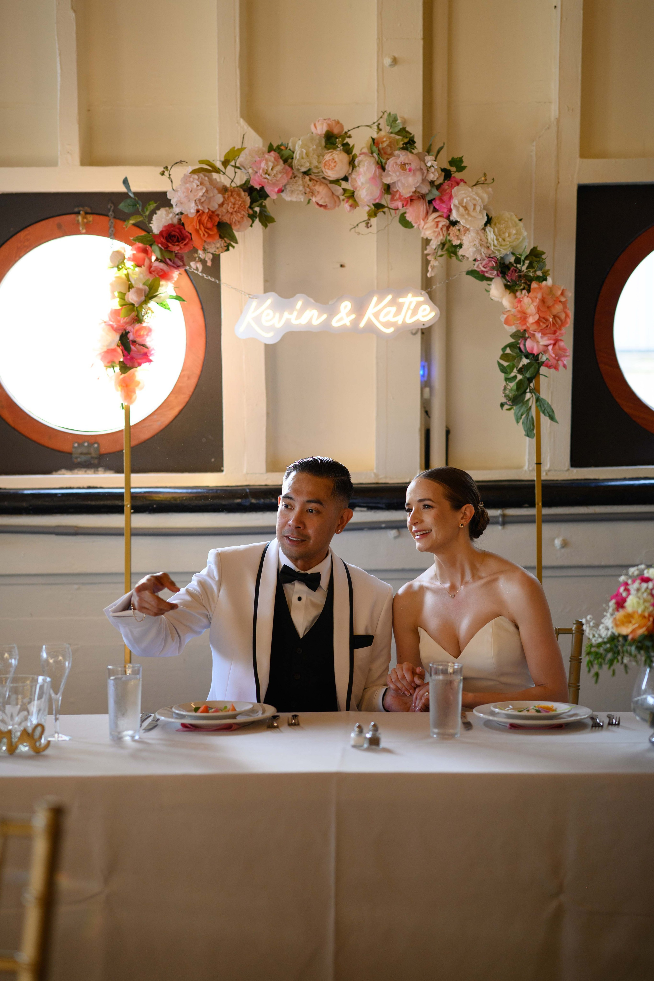 Kevin & Katie. Wedding & portrait photography in the Seattle Area. Helen Michelle photographer