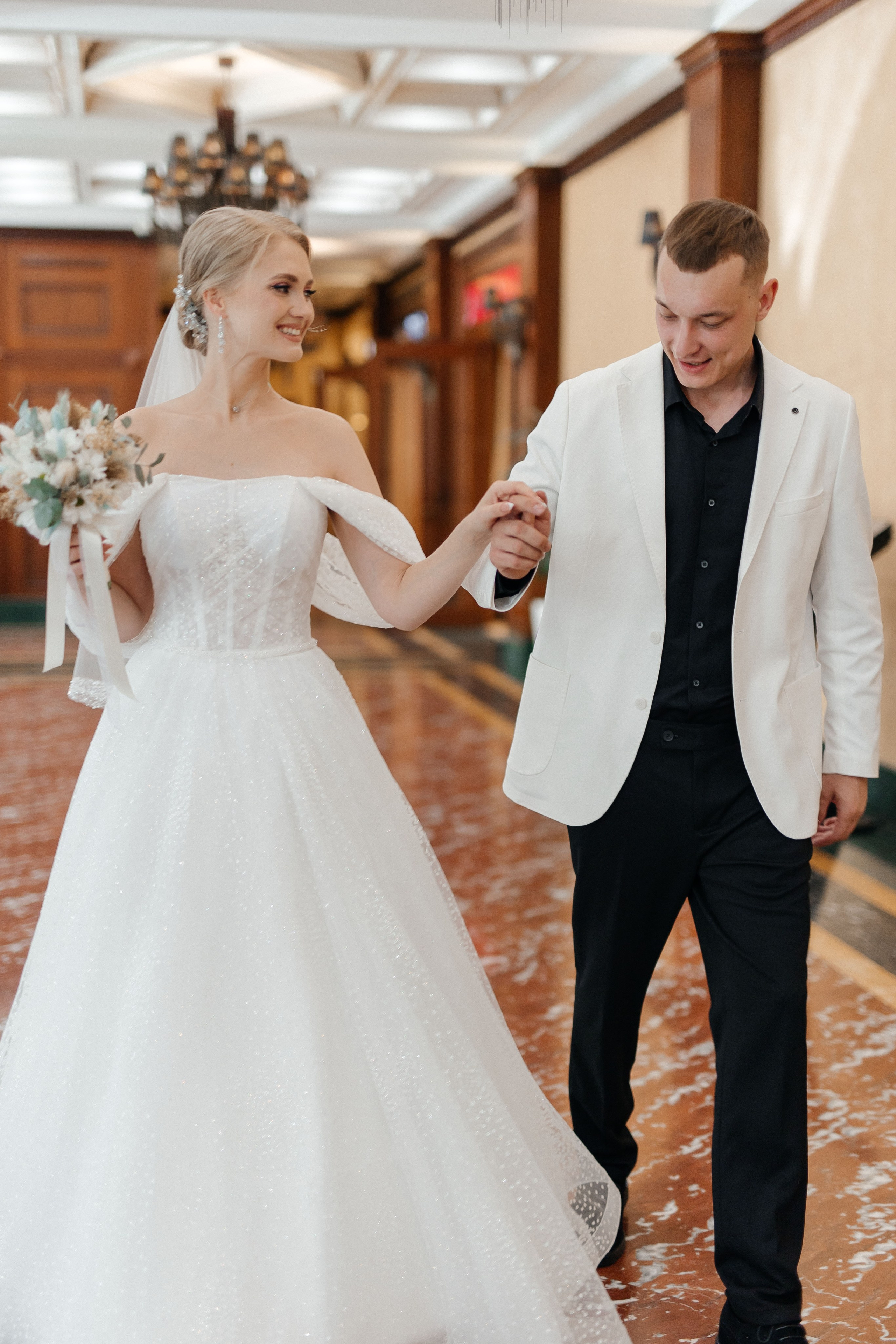 Emil & Maria. Свадебный фотограф в Бишкеке