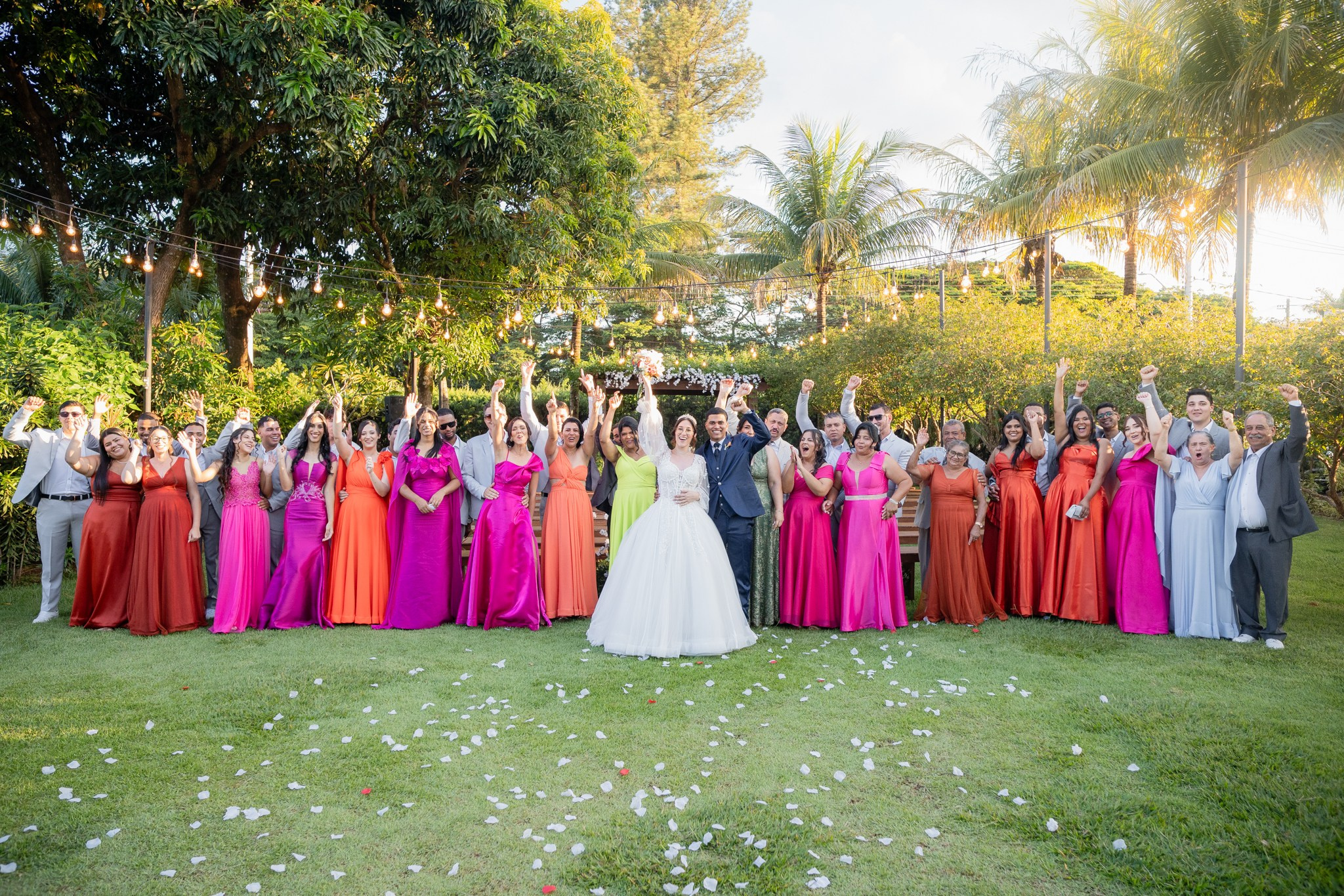 Larissa & Vinicius — Espaço Faveral / Aararaquara. Robson Colaço