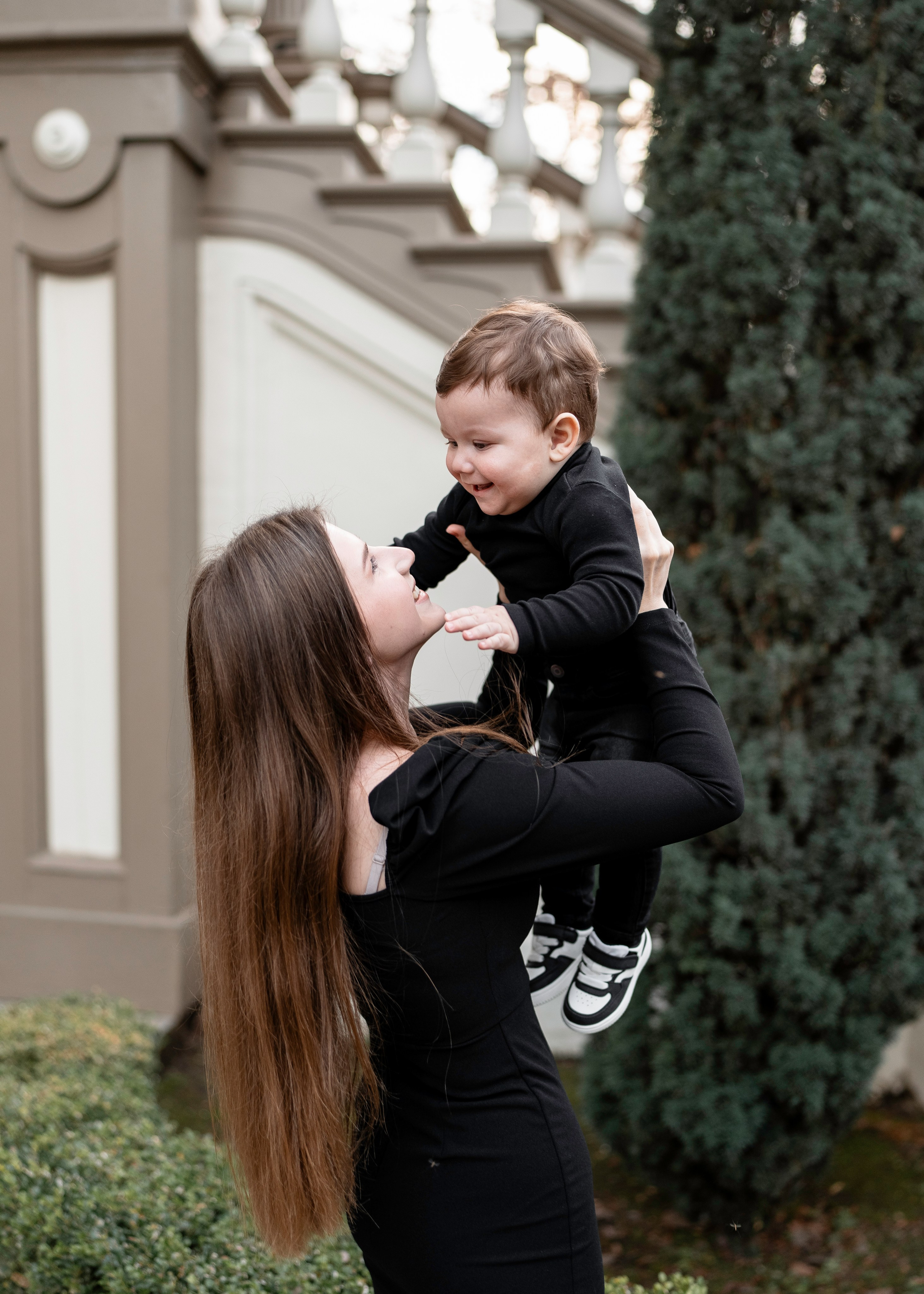 Artem, Nadia & Elisha. Family photographer in Sacramento | Sofia Pavenko