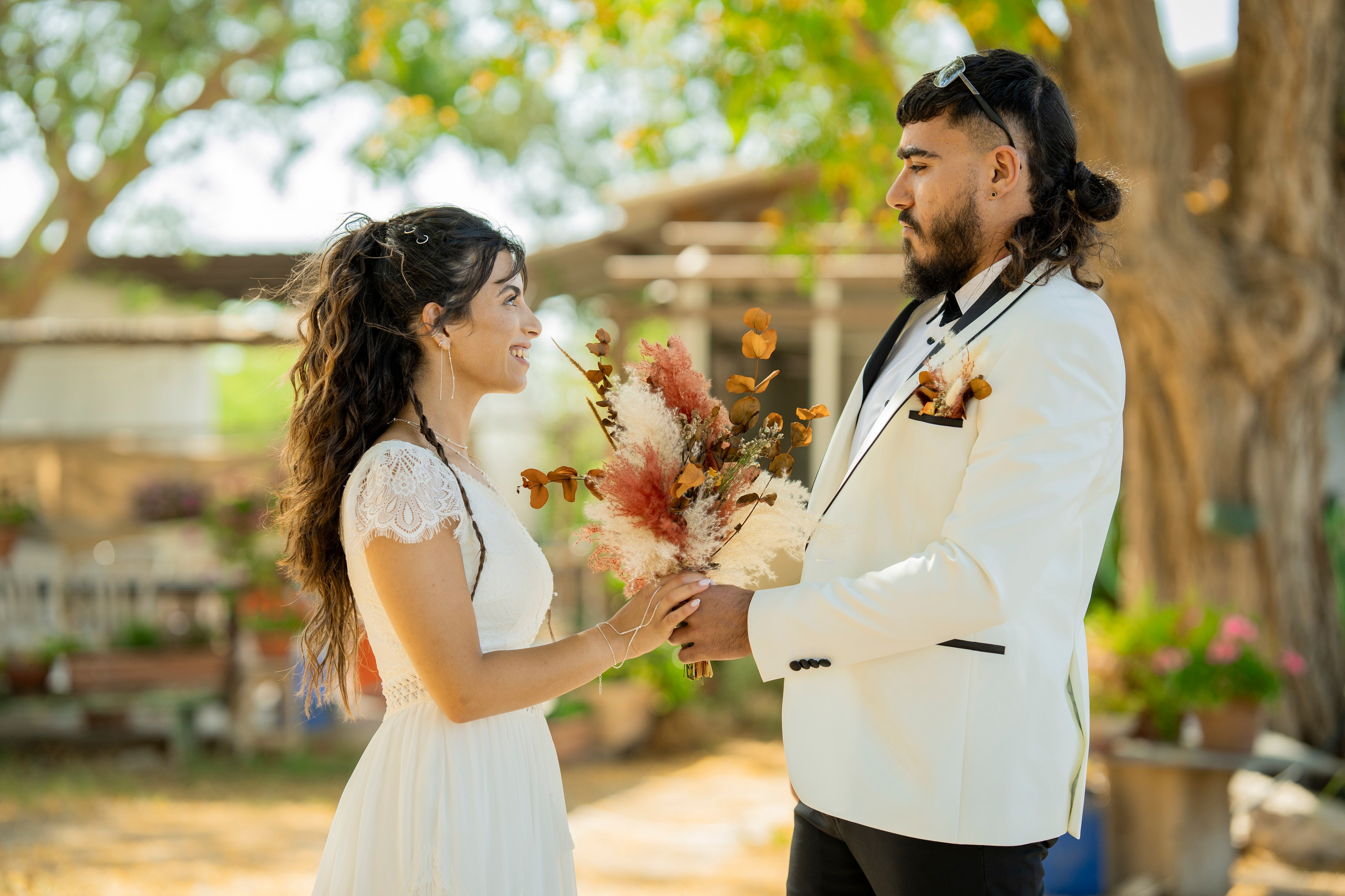 אביה ואחיה. יוסף מזרחי צילום חתונה, ברית וזוגיות. צלם מקצועי שאוהב להוציא אתכם הכי יפים ברגעים הכי מרגשים