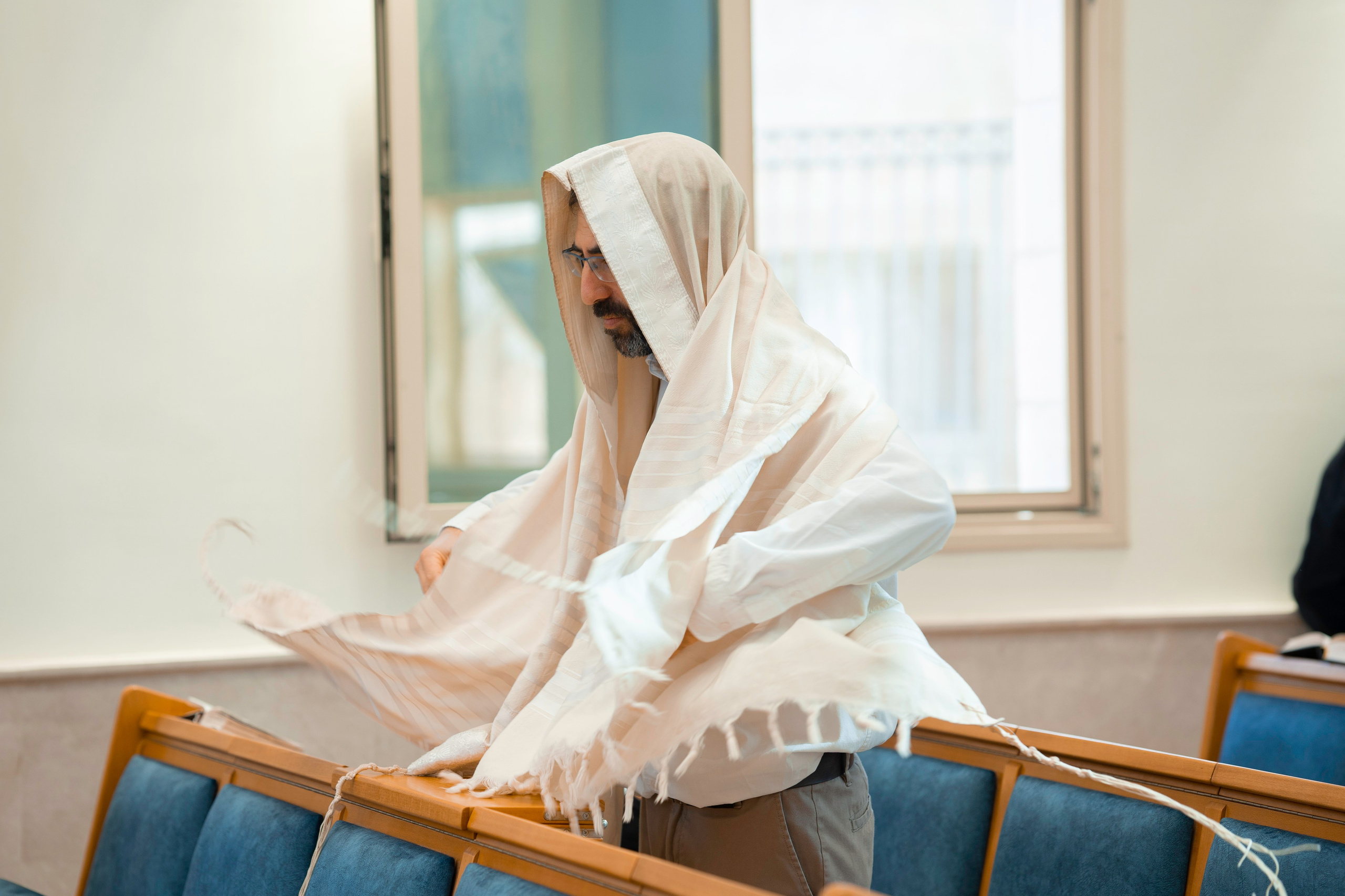 הברית של יוסף וחנה. יוסף מזרחי צילום חתונה, ברית וזוגיות. צלם מקצועי שאוהב להוציא אתכם הכי יפים ברגעים הכי מרגשים