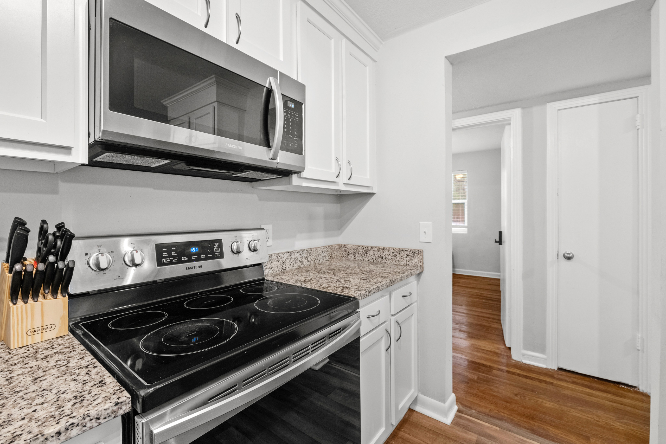 Angol Pl, Jacksonville, Fl 32 210