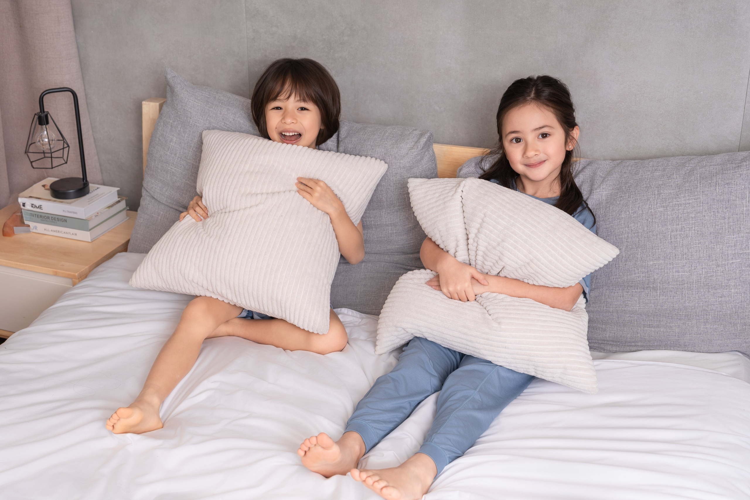 ECZEWEAR. ФОТОГРАФ В ГОНКОНГЕ (СВАДЬБЫ, FASHION, СЕМЕЙНЫЕ, МЕРОПРИЯТИЯ, ФОТОПРОГУЛКИ)