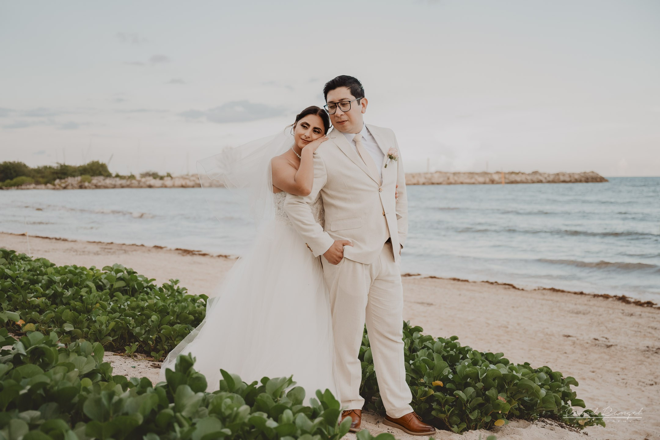 Destination Wedding in the Riviera Maya. Destination wedding photographer based in Cancun and Riviera Maya with service worldwide