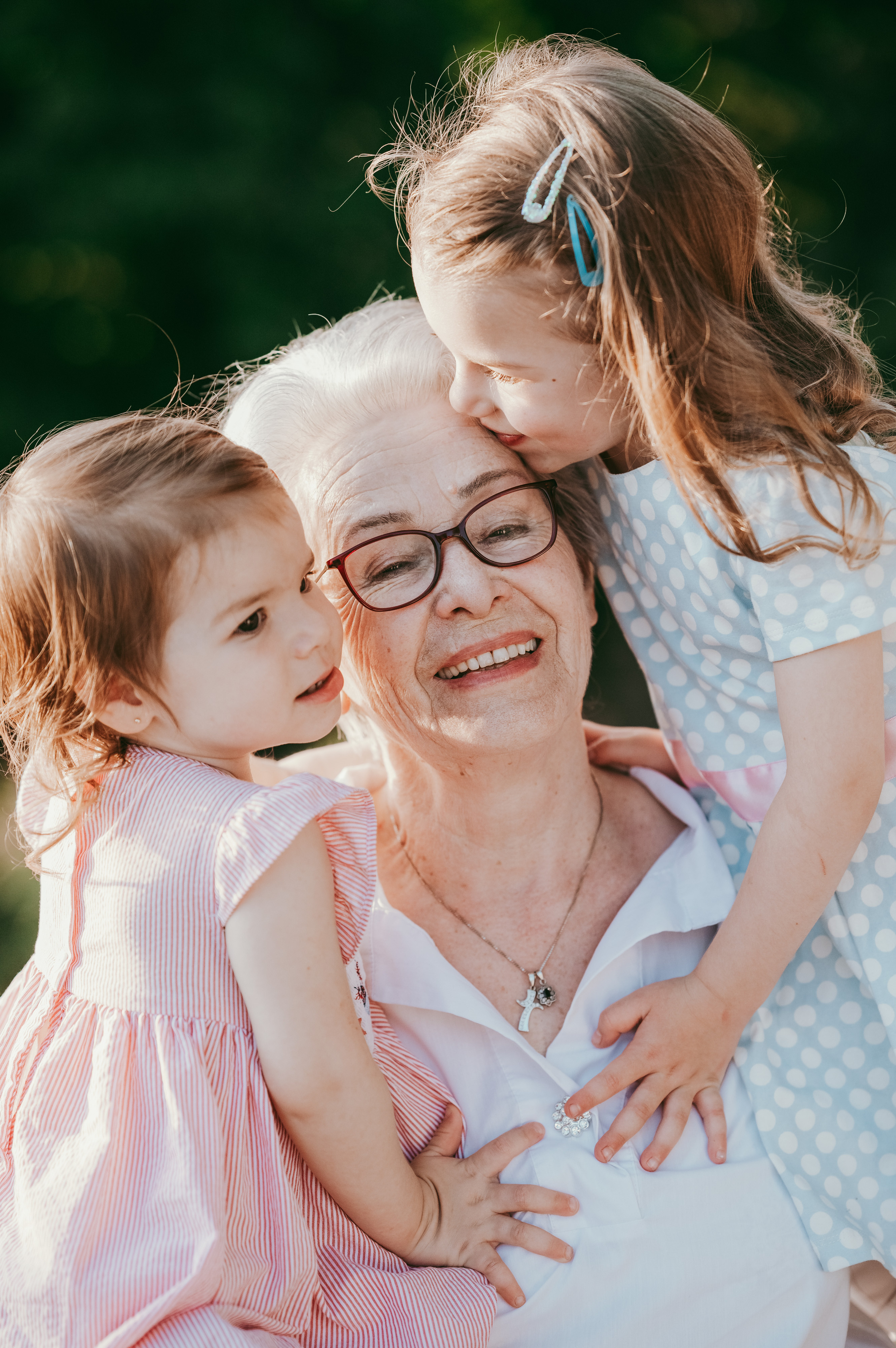 Andriana Vesna Fiona Zoe / porodicno fotografisanje. Deciji i porodicni fotograf u Beogradu Oksana Skendzic