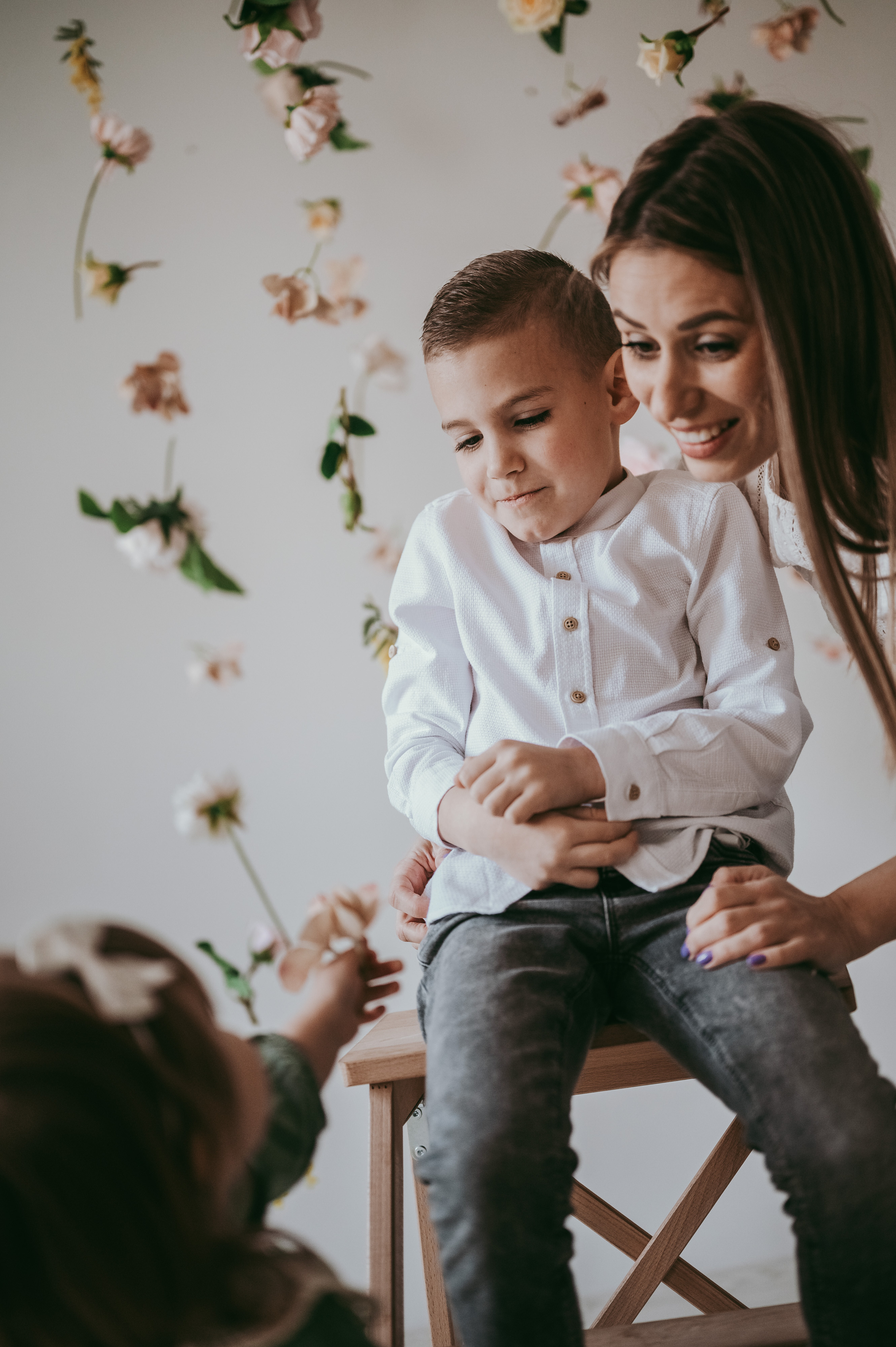 Sanja, Aleksa, Lena, Kruna / Mamino. Deciji i porodicni fotograf u Beogradu Oksana Skendzic