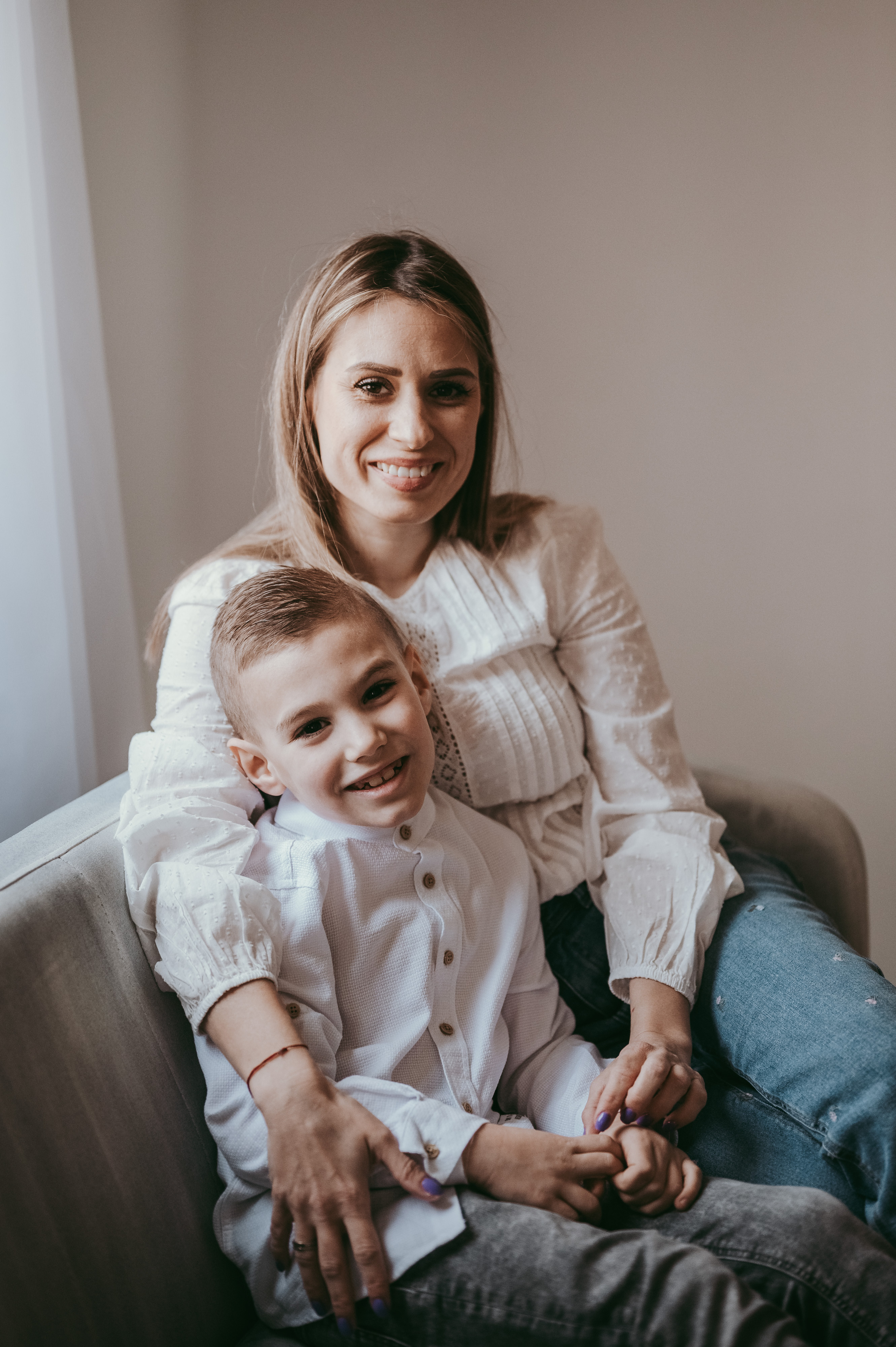 Sanja, Aleksa, Lena, Kruna / Mamino. Deciji i porodicni fotograf u Beogradu Oksana Skendzic