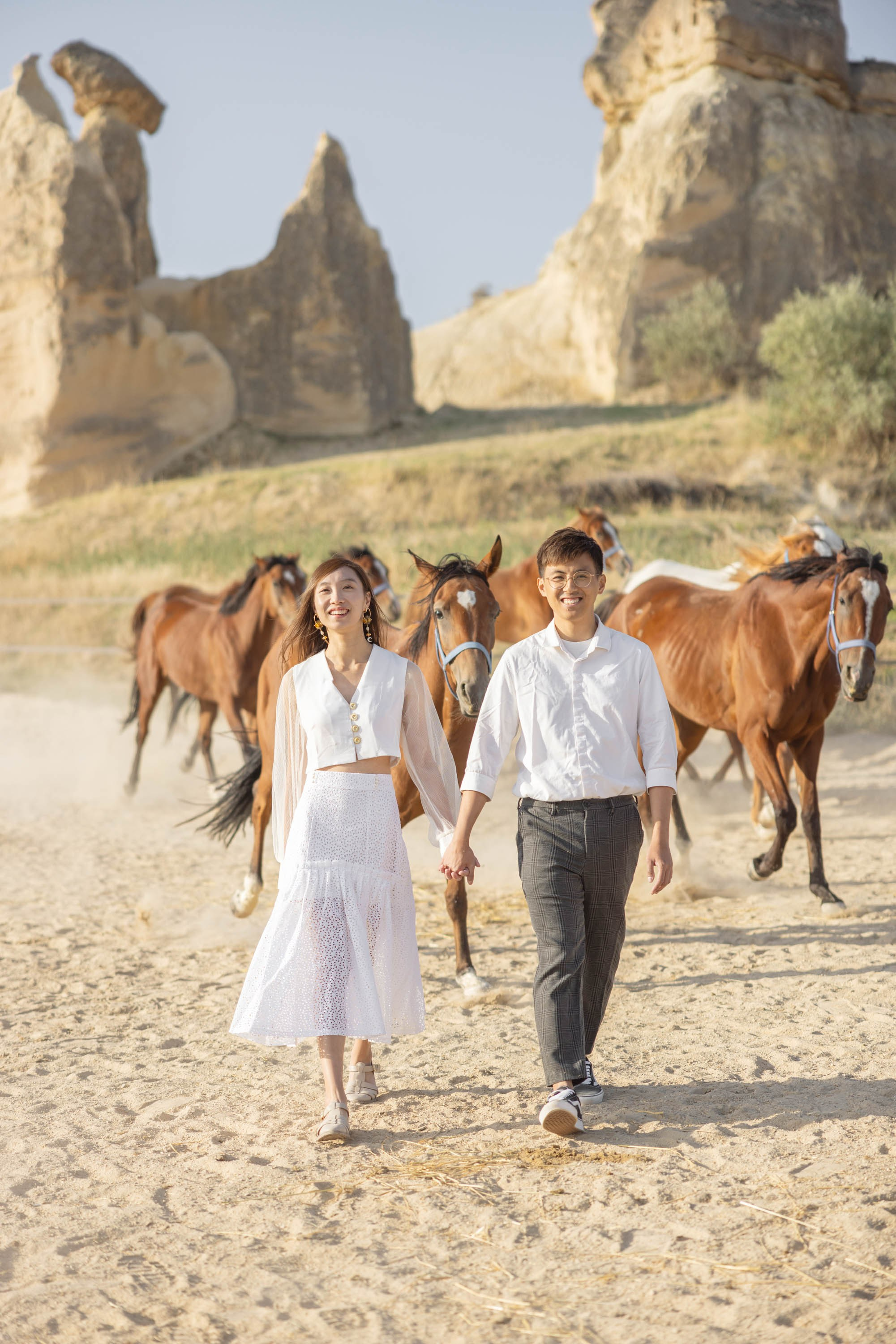 Couple photo shoot in Cappadocia. Julia Ganch I Fashion Wedding Photography I Cappadocia Turkey