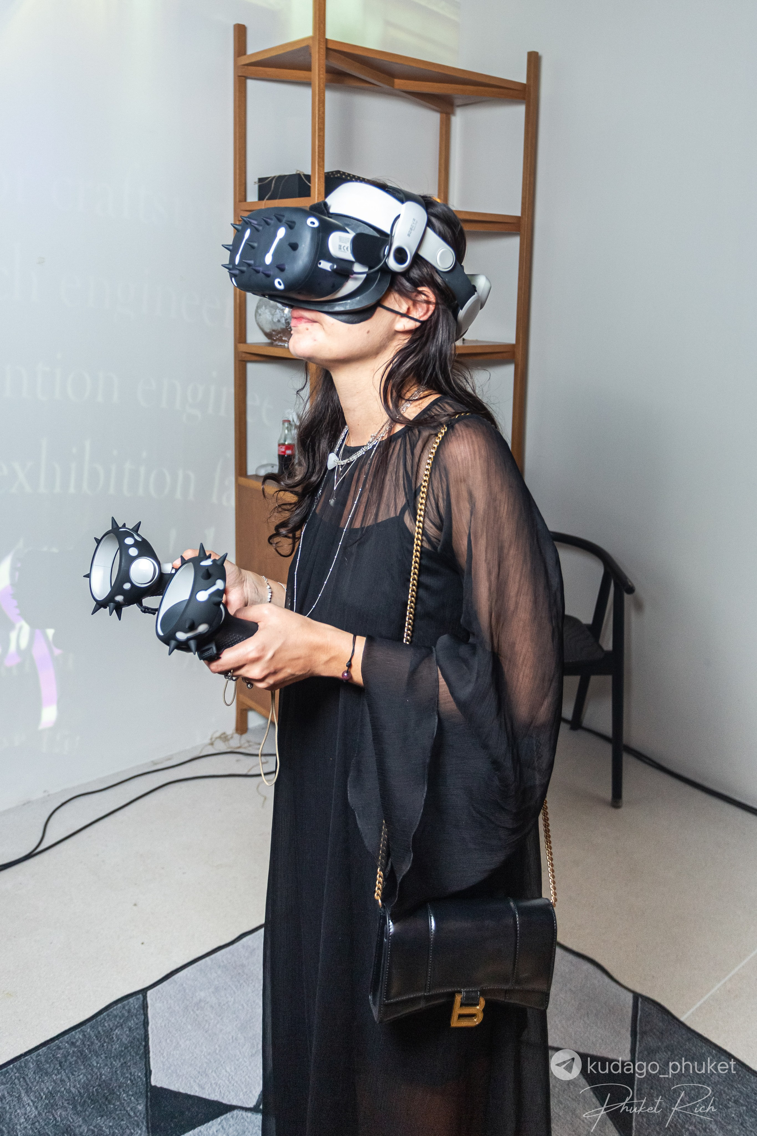 Вечеринка «Код да Винчи» | Фоторепортаж | Афиша | DAVAYSXODIM.com PHUKET. АФИША|ФОТОРЕПОРТАЖИ|ИВЕНТЫ|ПХУКЕТ