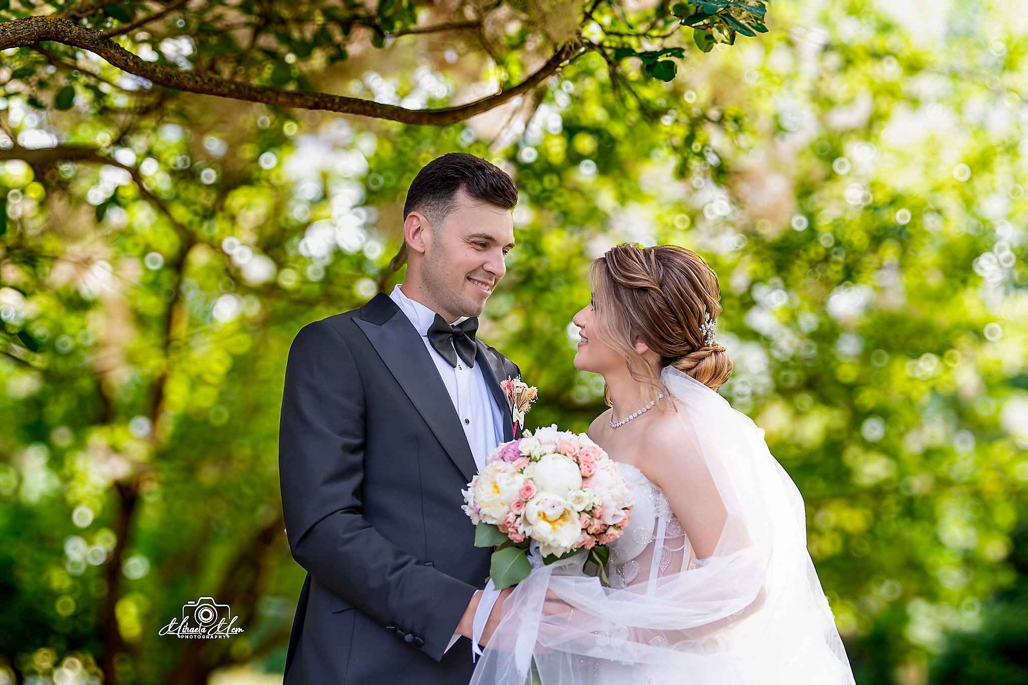 Fotograf de nunta Constanta. Servicii foto video Constanta. MCM Happy Studio – Fotograf și Videograf Nuntă