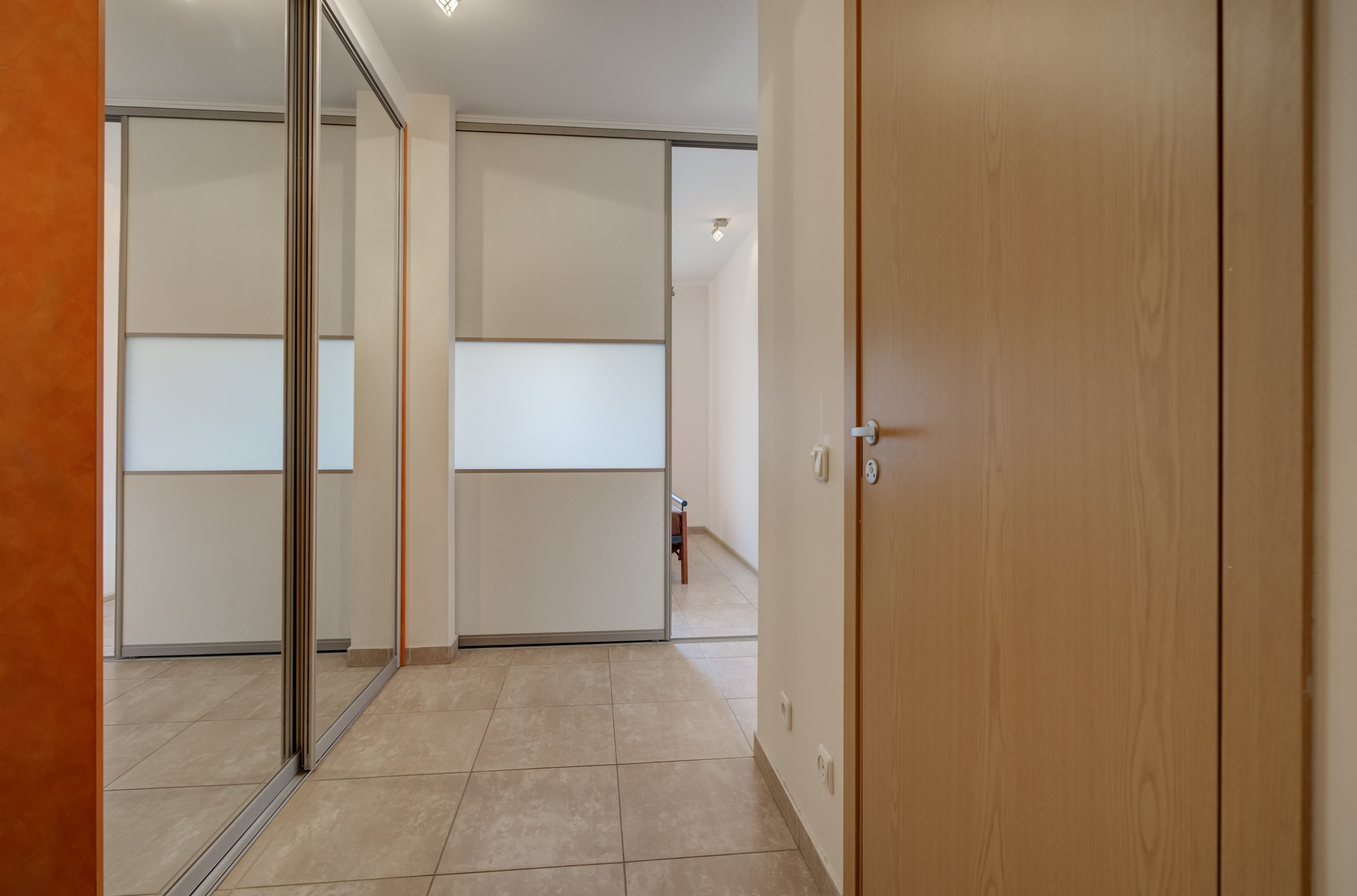 Šv. Stepeno g. 29, 2-jų kambarių buto fotosesija. Elina Sapiega fotografė Vilniuje