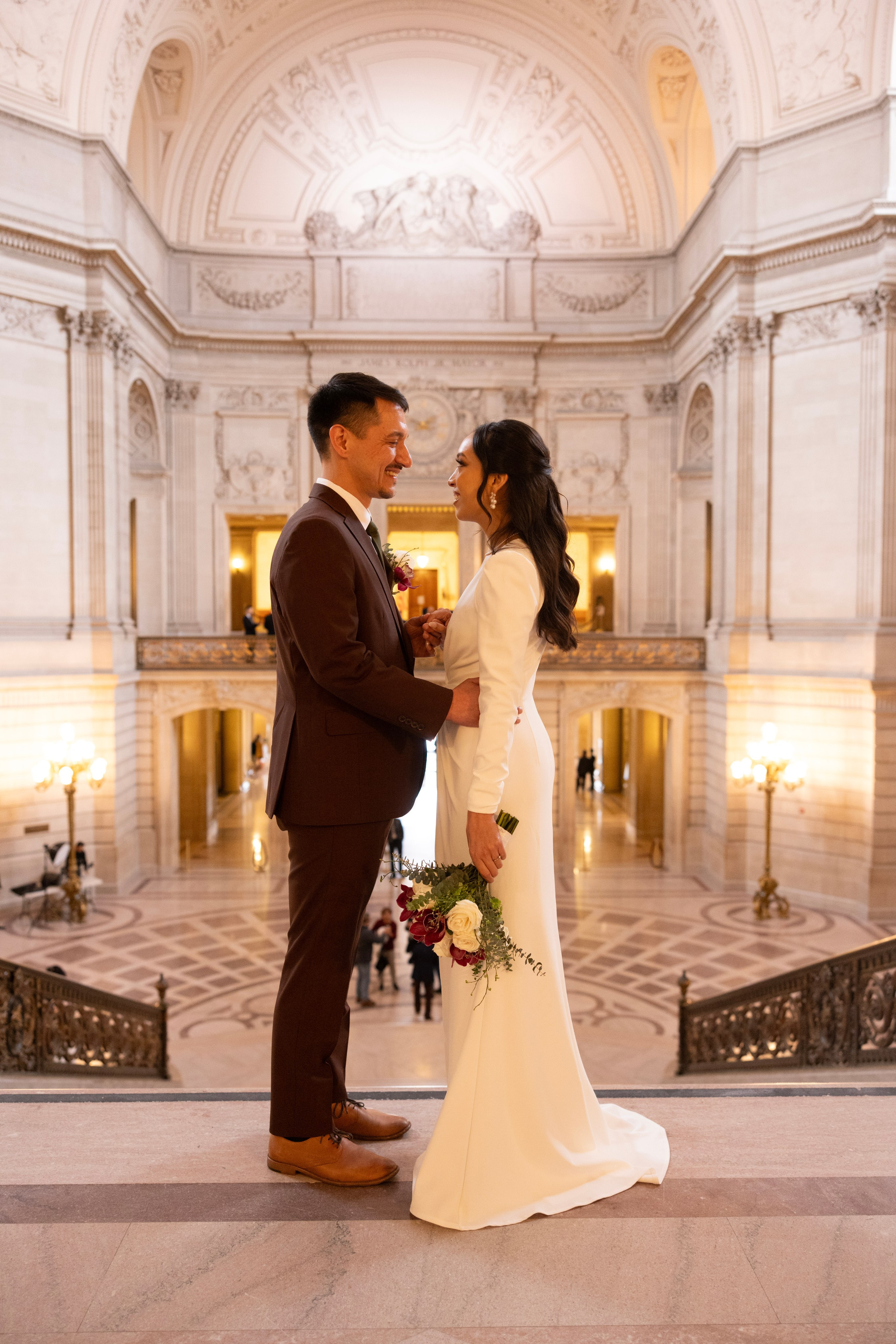 Услуги. Аяна Крапивкина — профессиональная ретушь и AI-визуал