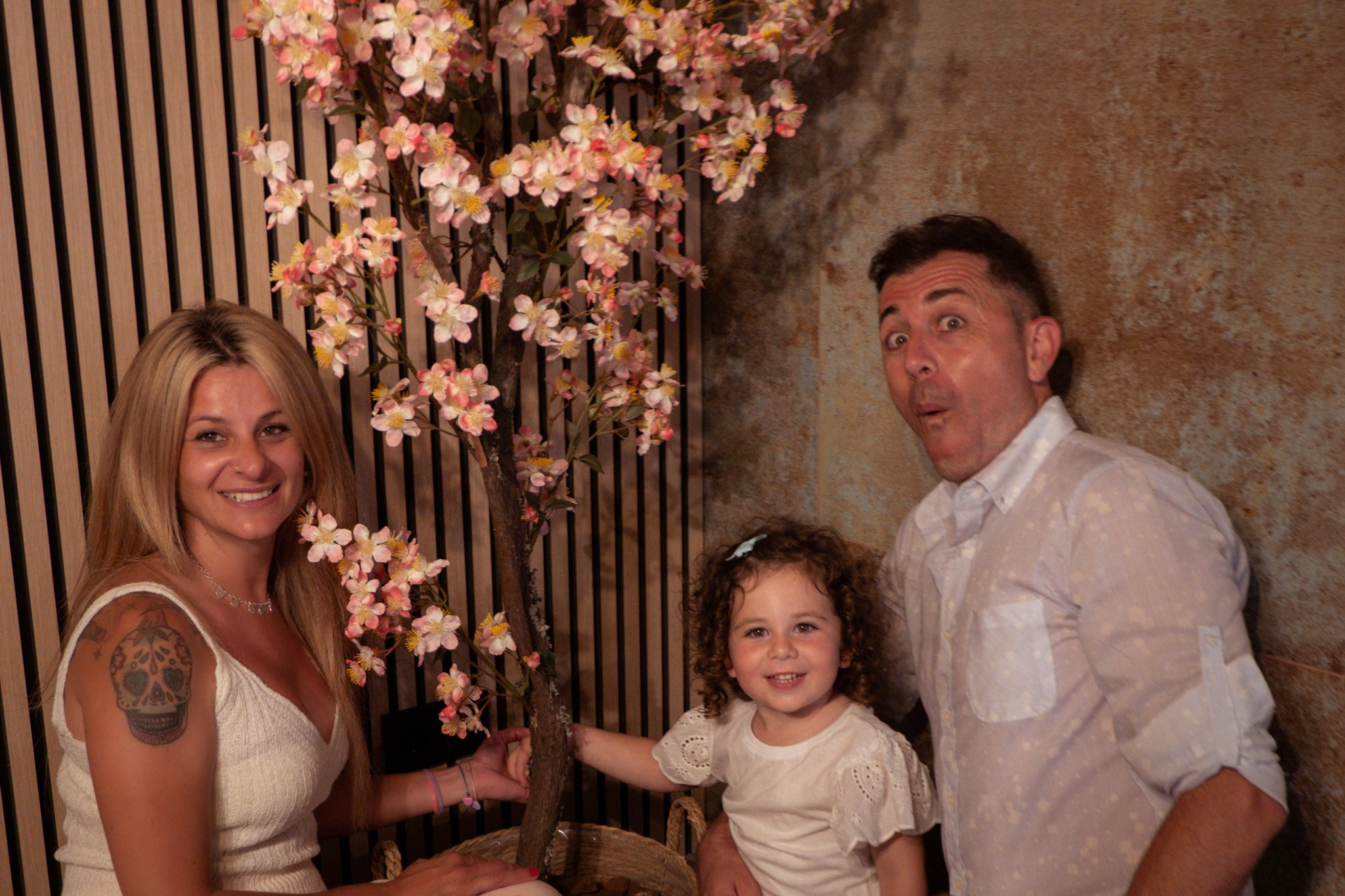 Sesión familiar en la playa. Fotografía profesional en Calafell - Elena Medvedeva