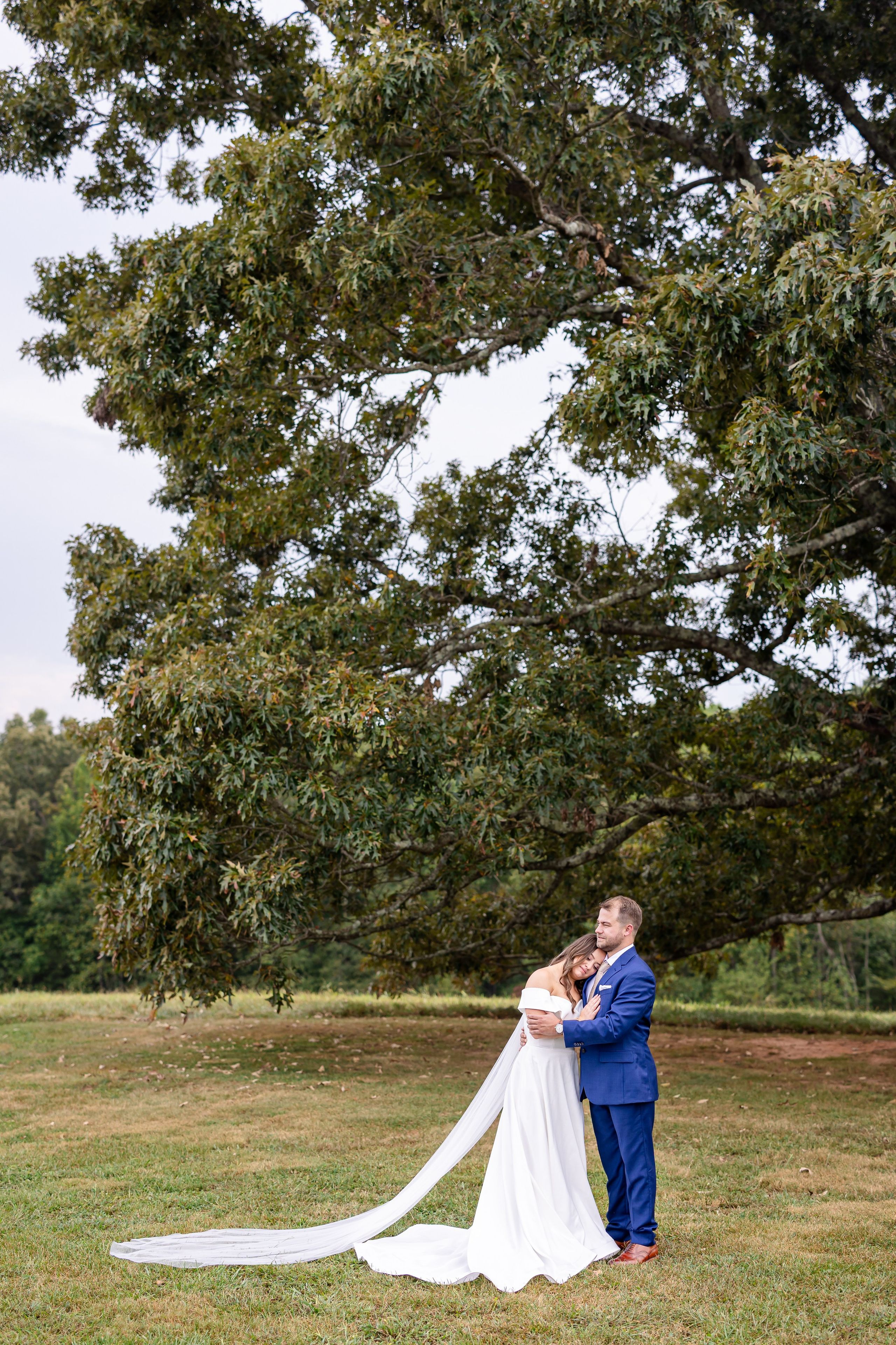 Rhodes & Allison’s Timeless Wedding at Greenbrier Farms. Wedding and portrait photography in Greenville SC