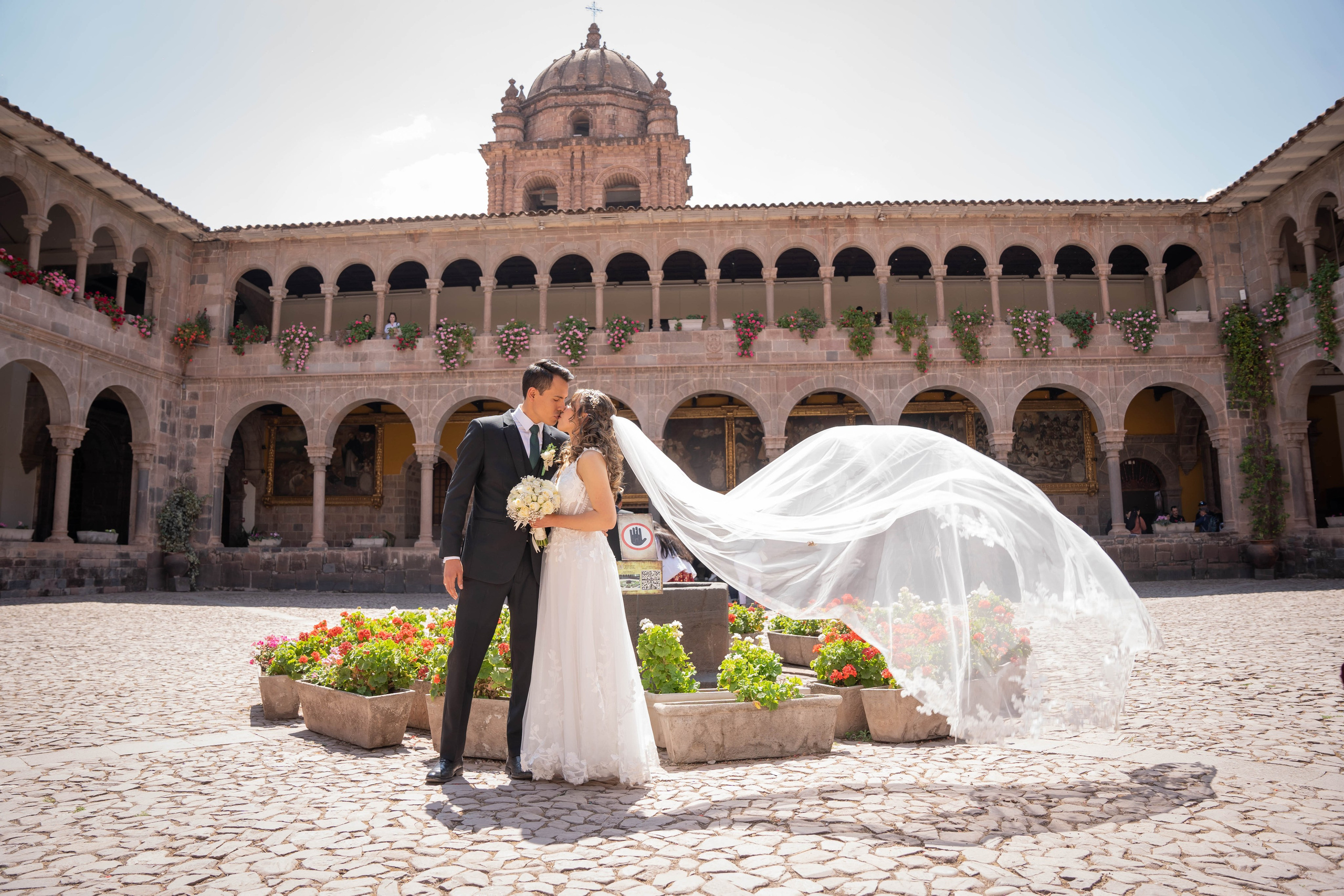 Bodas. Harley Valverde fotografo de bodas en Cusco Perú