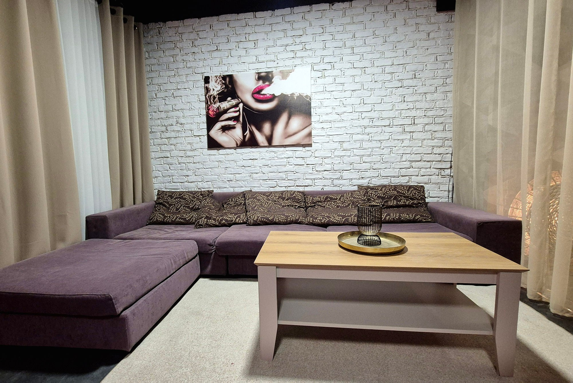 Prezentare studio foto personal Galati. Setup decoruri. Studio foto Galati sexy — boudoir fotograf freelancer Florin Costache