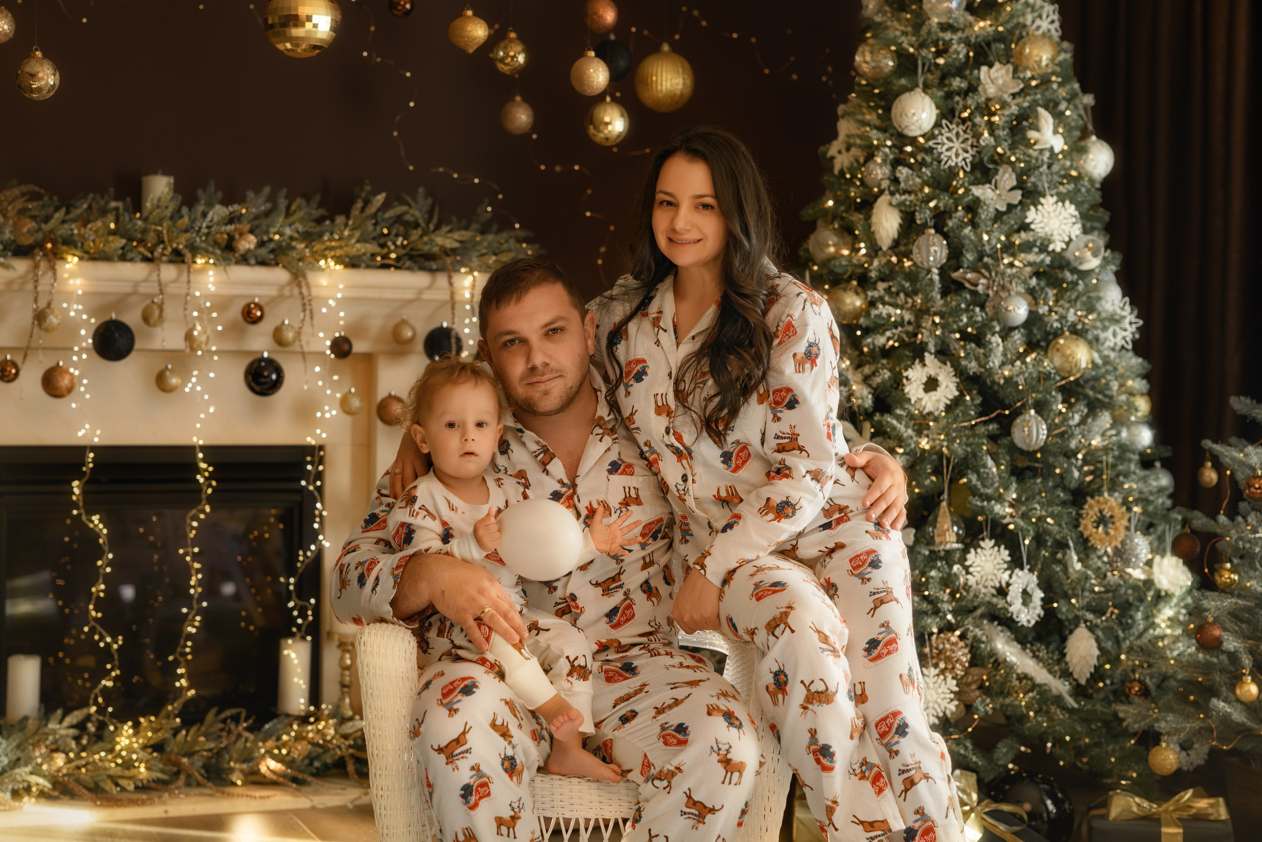 Janna+Nick+son. Wedding & family photography in Seattle area. Helen Michelle photographer