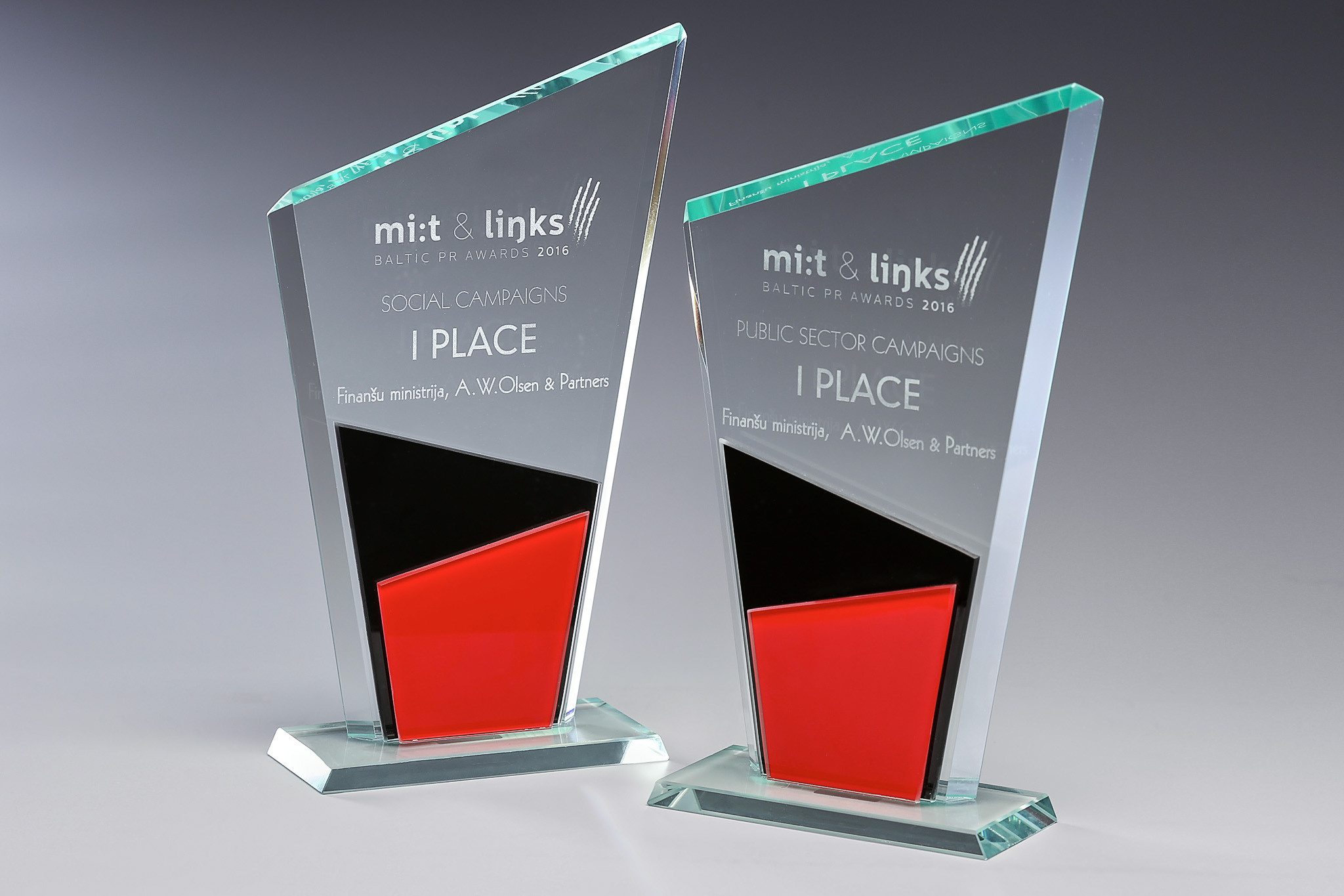 Priekšmētu fotogrāfija | MARIMOart.lv. Reklāmas un portretu fotografēšanas pakalpojumi