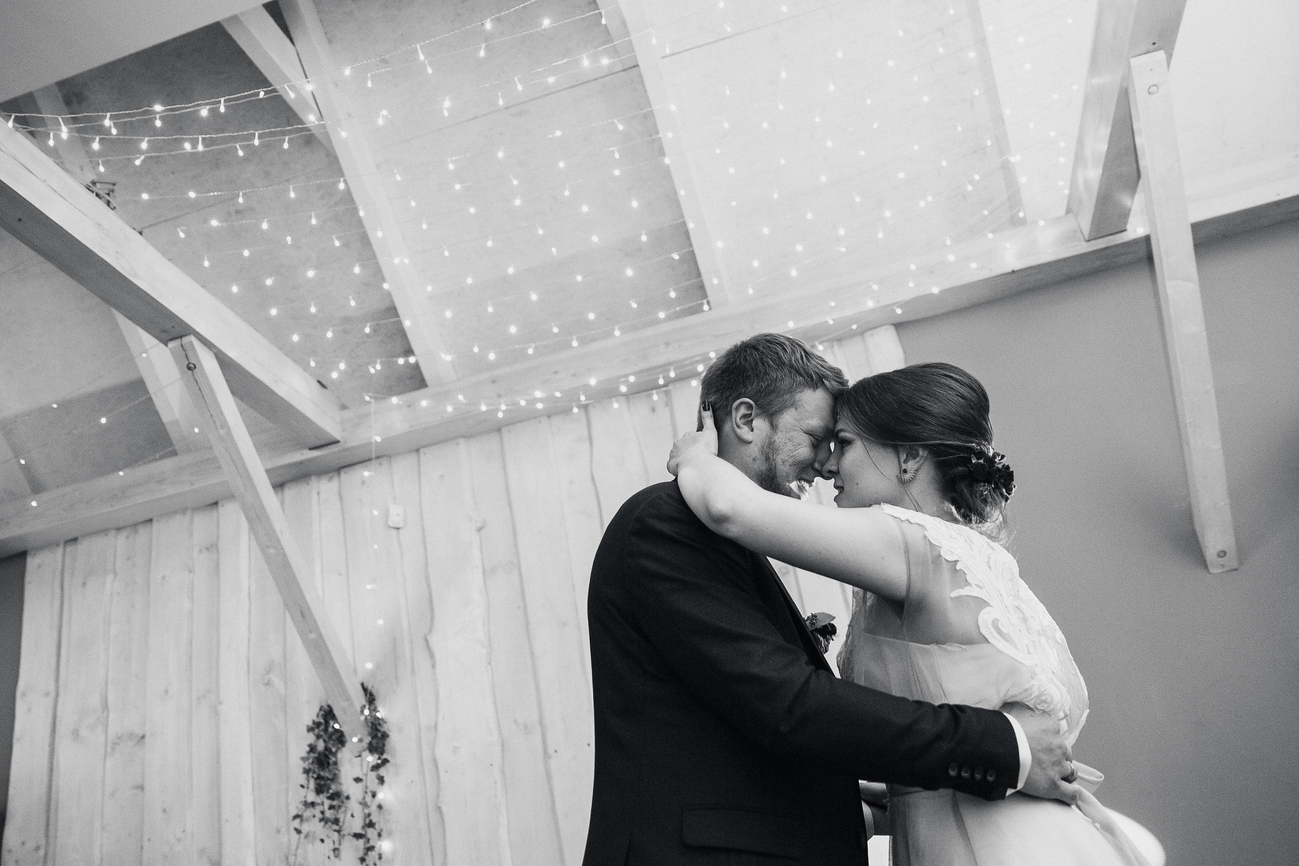 Aleksandra & Artyom. Reklāmas un portretu fotografēšanas pakalpojumi