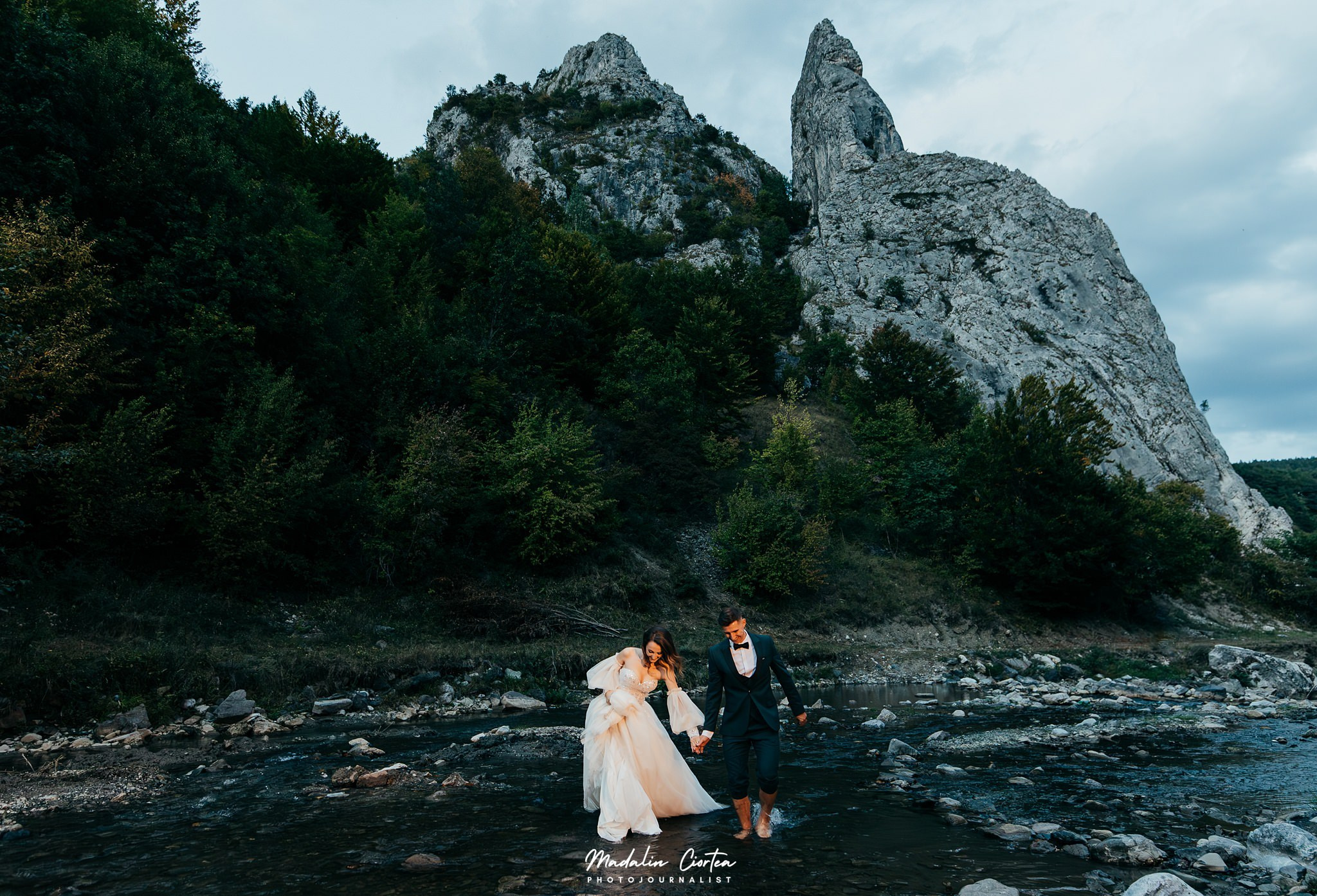 Trash the Dress - Cristina și Ștefan. Mădălin Ciortea - fotograf de nuntă și de familie | Dream Art Events