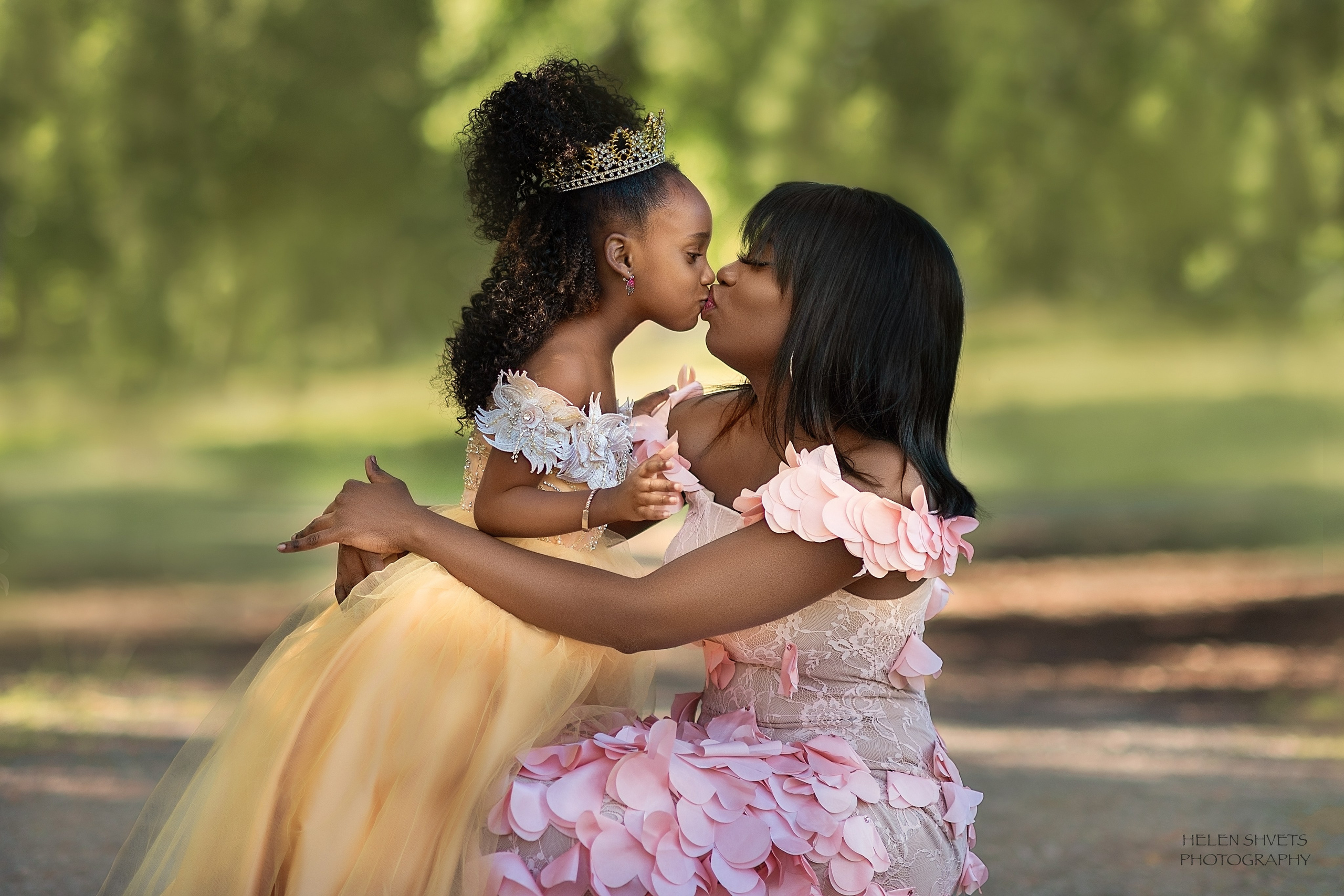 Fatou, BD celebration. Wedding & portrait photography in the Seattle Area. Helen Michelle photographer